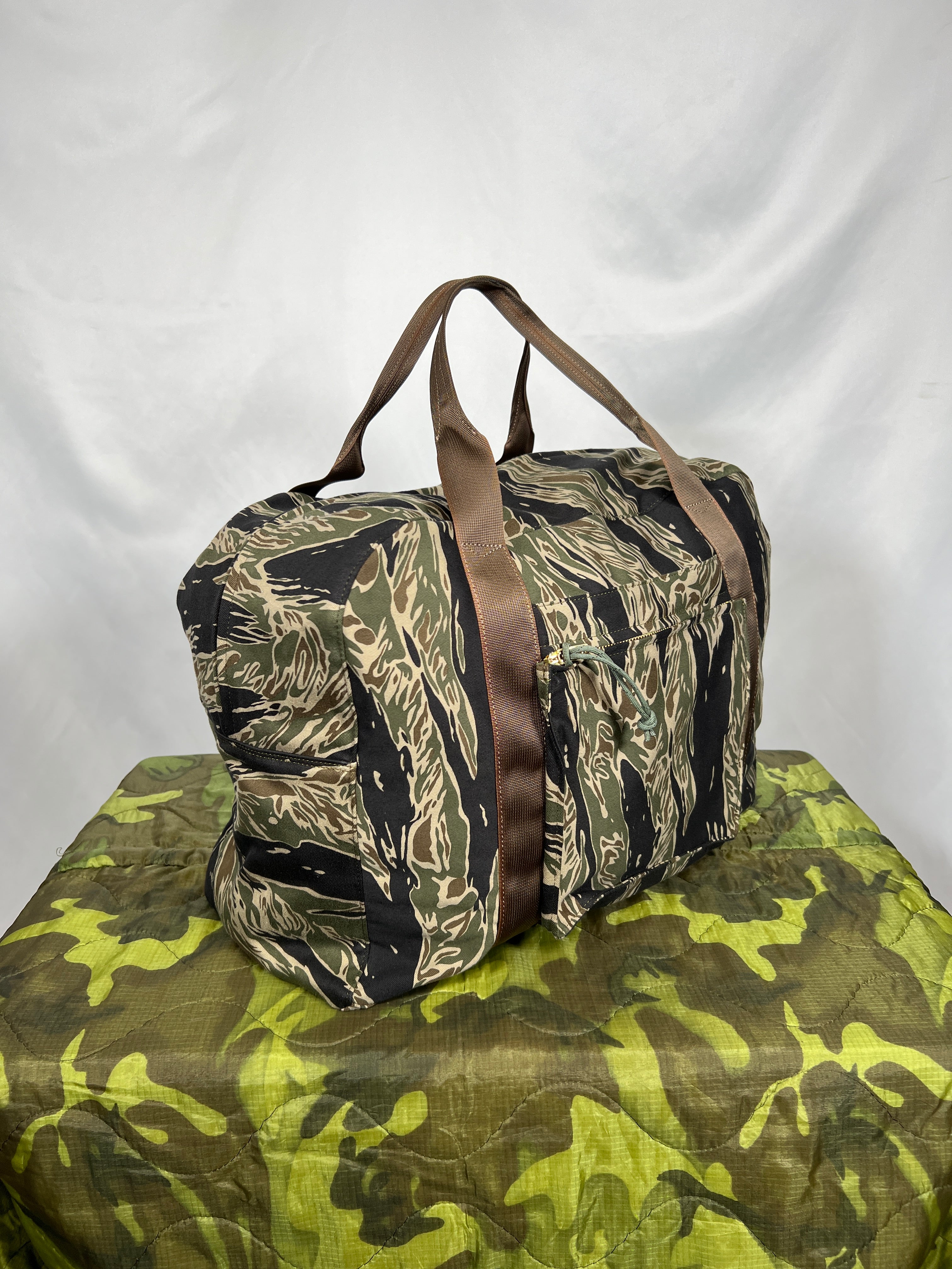 【2024年3月上旬頃納品】MILITARIA 1911 シルバータイガーストライプ　ローカルメイドバッグ　MADE IN JAPAN