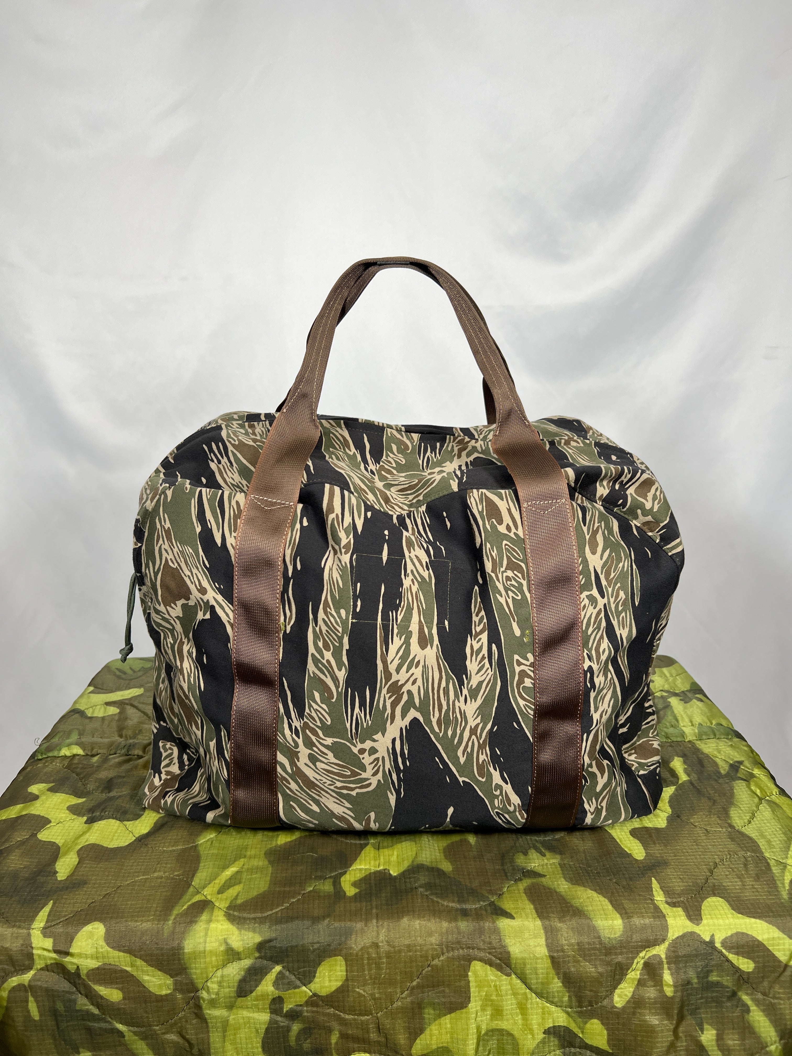 【2024年3月上旬頃納品】MILITARIA 1911 シルバータイガーストライプ　ローカルメイドバッグ　MADE IN JAPAN