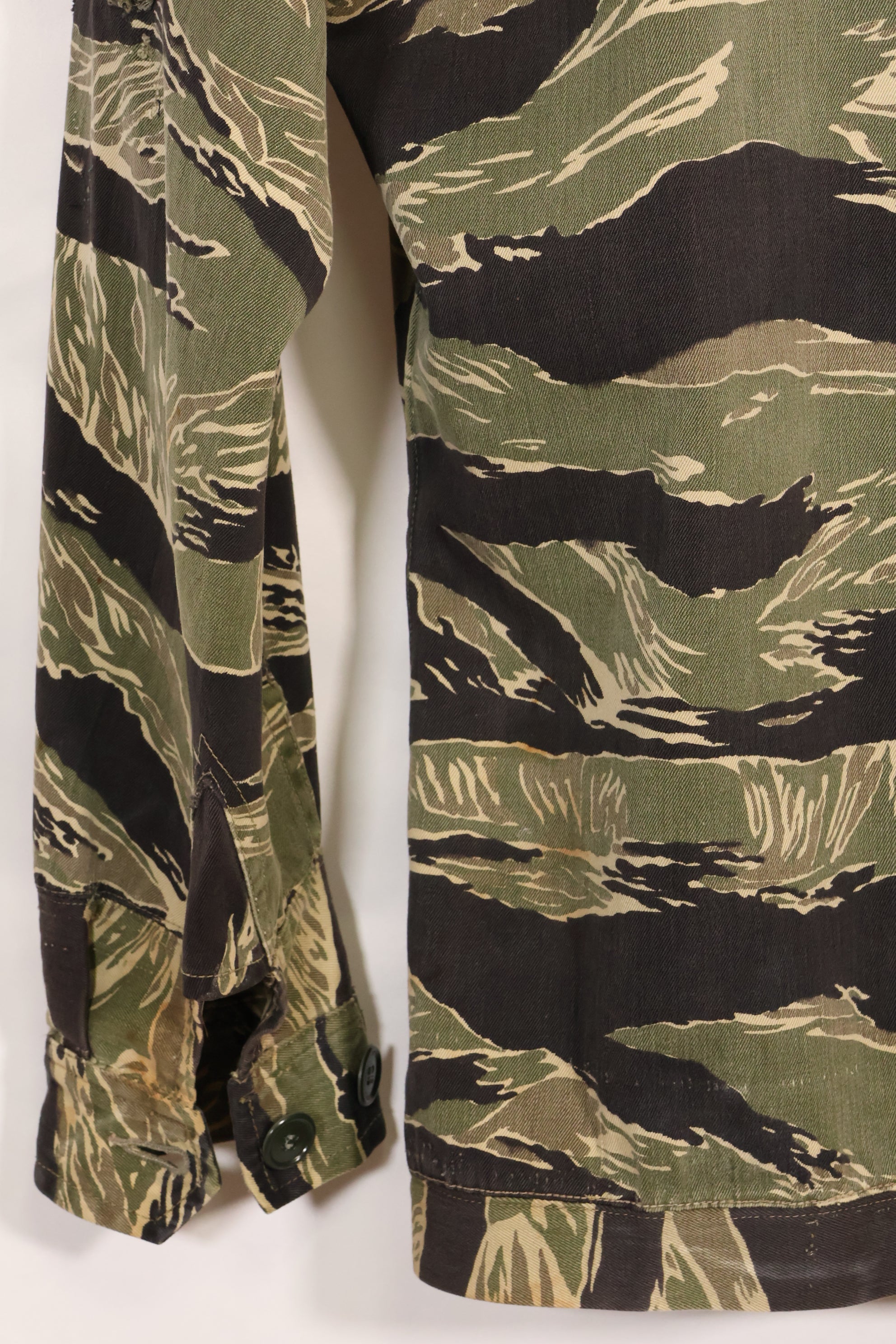 1960年代　ローカル改造　沖縄タイガーパターン　タイガーストライプ　ジャケット C-1 マイクフォース　中古品