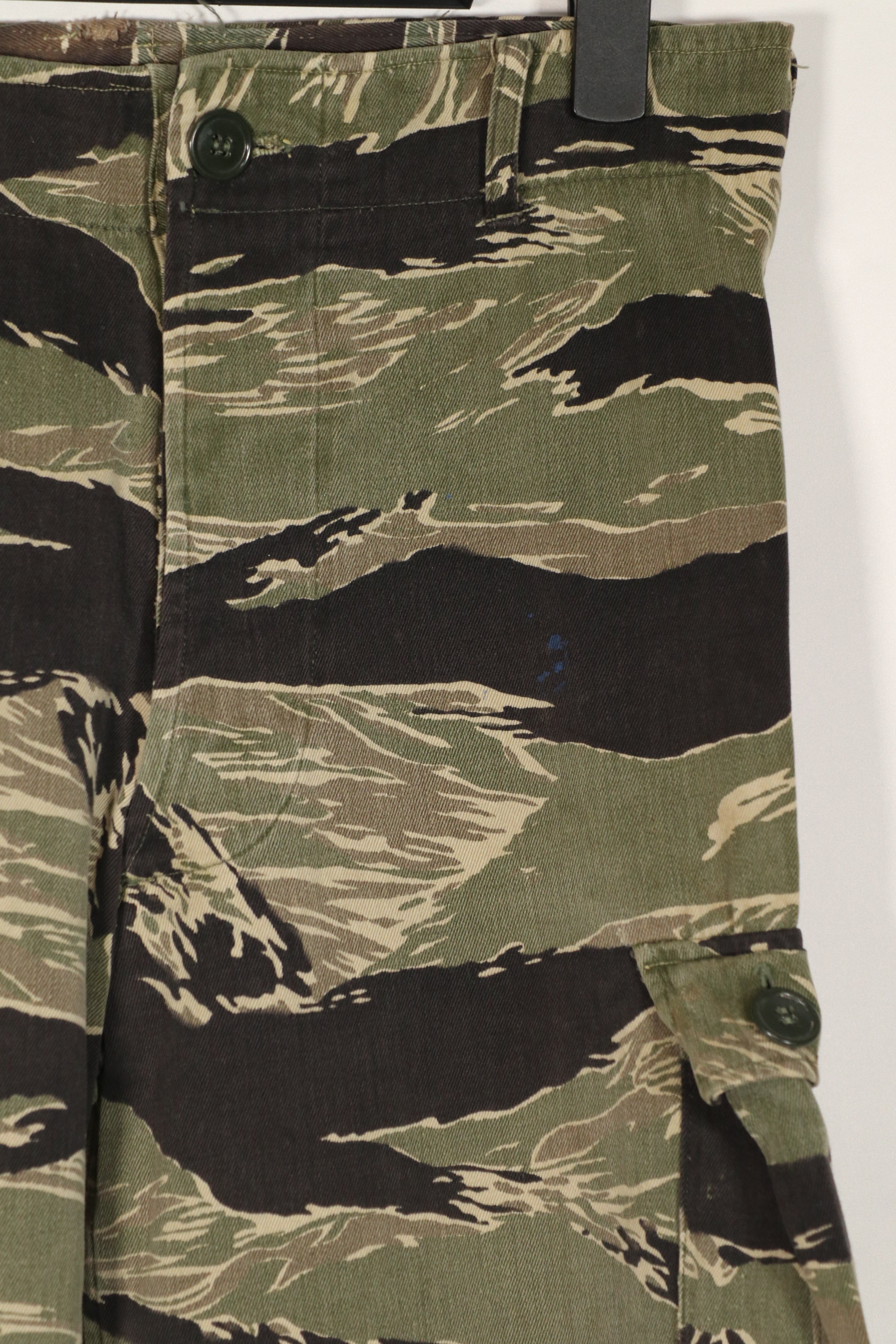 正品冲绳虎纹裤，AS码，小号，二手