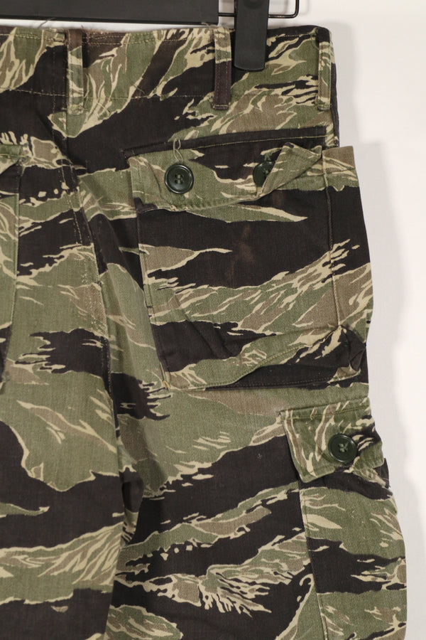 正品冲绳虎纹裤，AS码，小号，二手