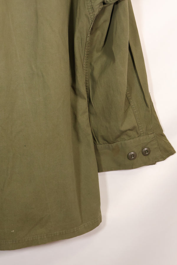 1966-67 S-R 3rd Model Jungle Fatigue Jacket MACV Medic with first patch used