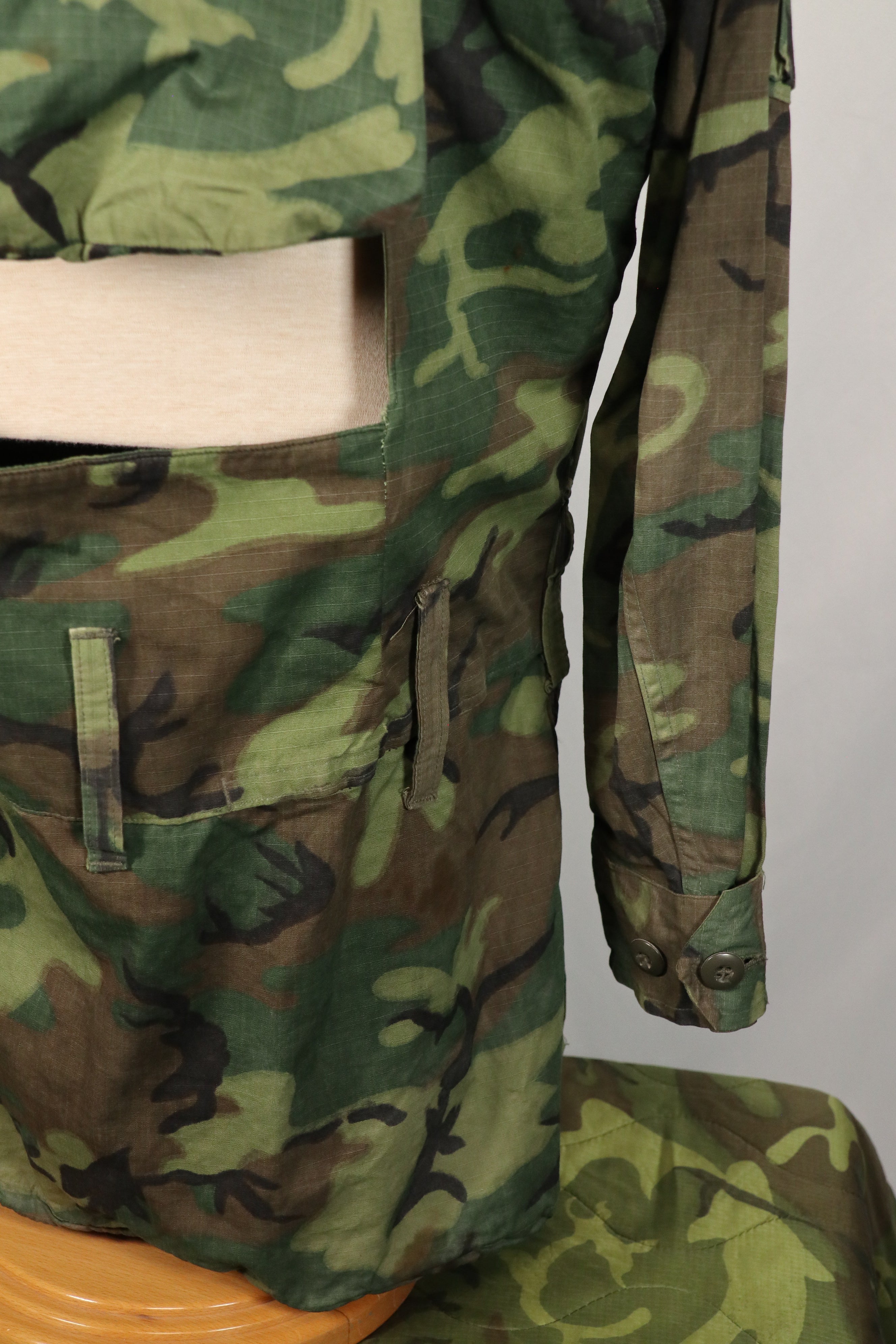 実物　1970年　アメリカ海軍　NAVY SEAL Float Coat Radio Man Used