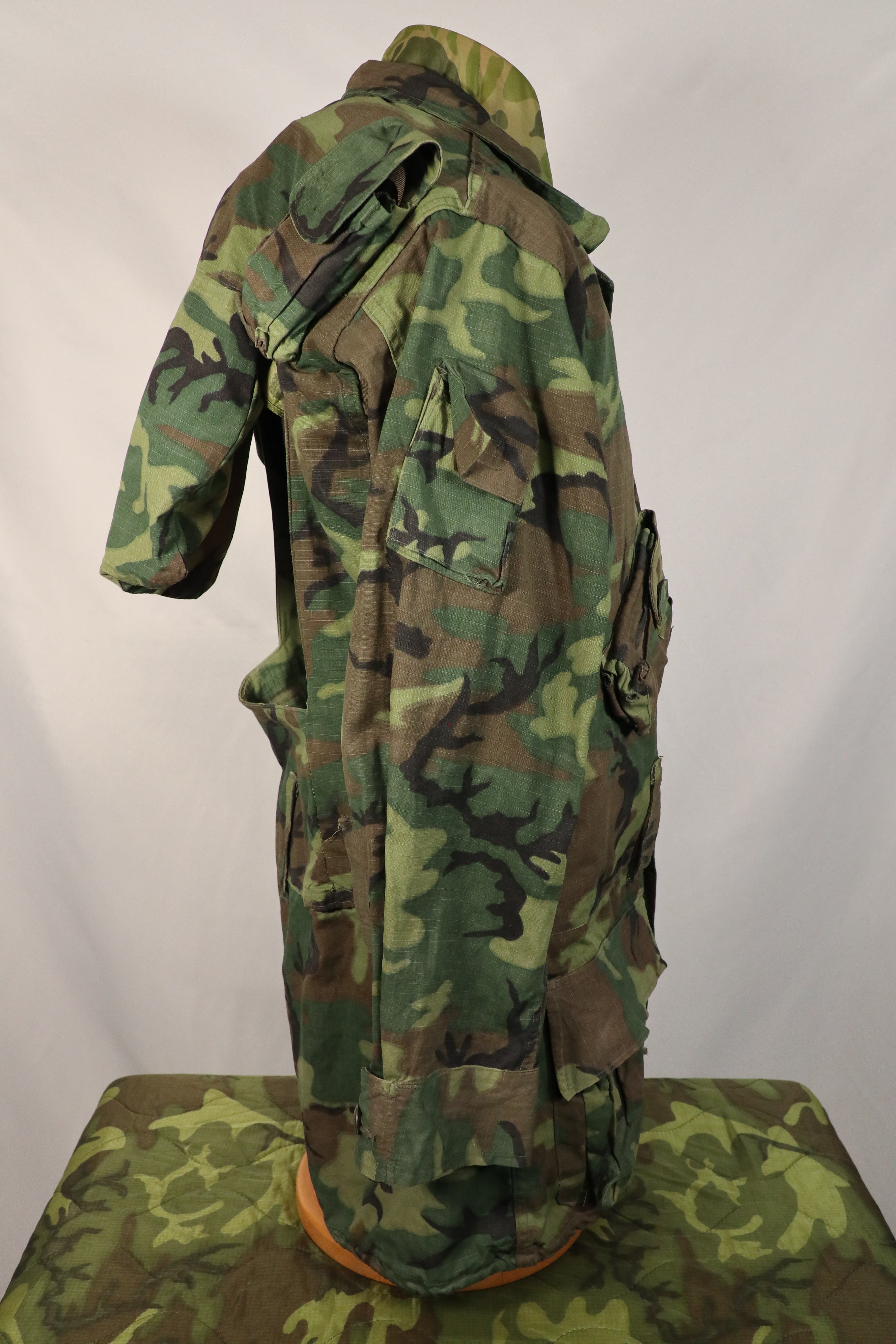 実物　1970年　アメリカ海軍　NAVY SEAL Float Coat Radio Man Used