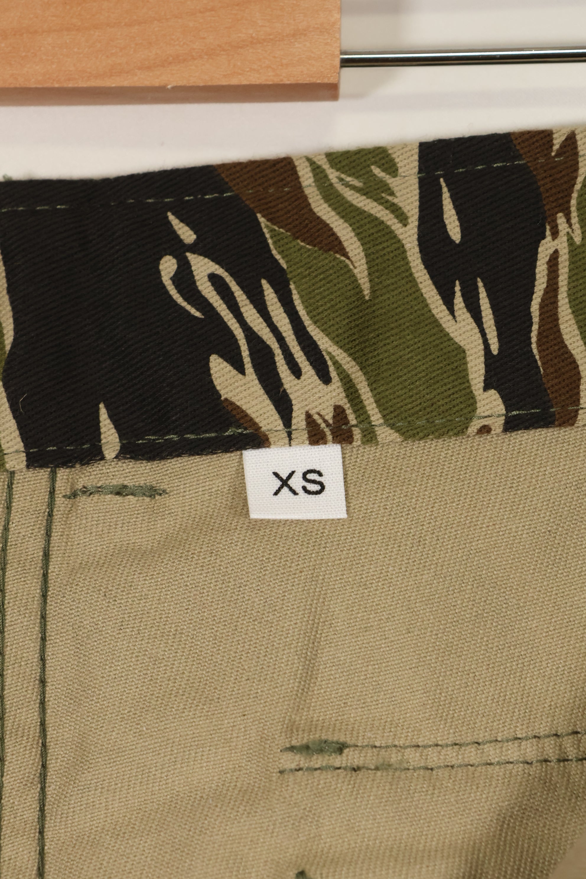 2024 US-XS MILITARIA 1911 Early Gold Tiger US Cut Pants Sample Used