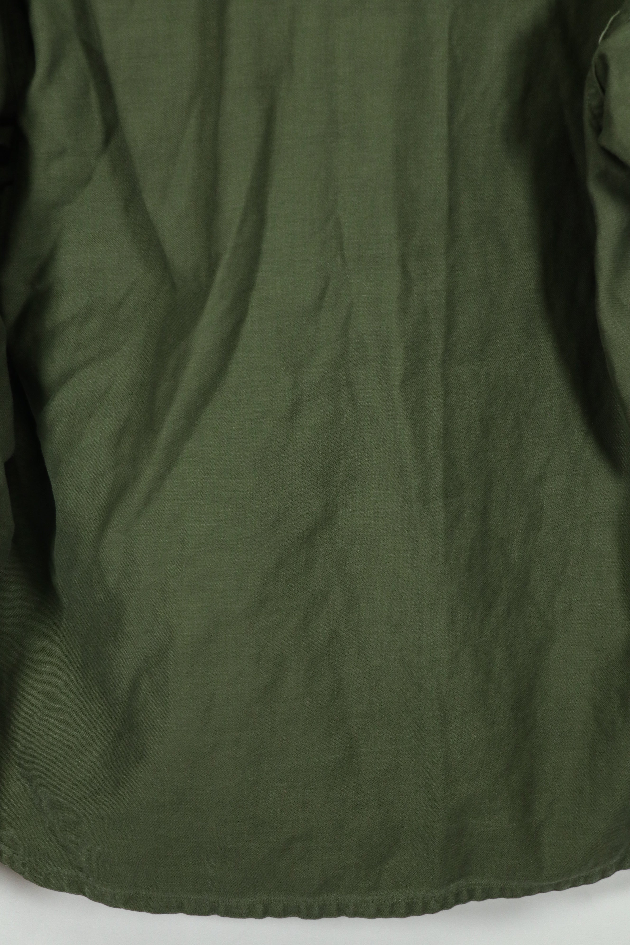 正品 OG-107 实用衬衫，早期批次，二手，臂章已修复。