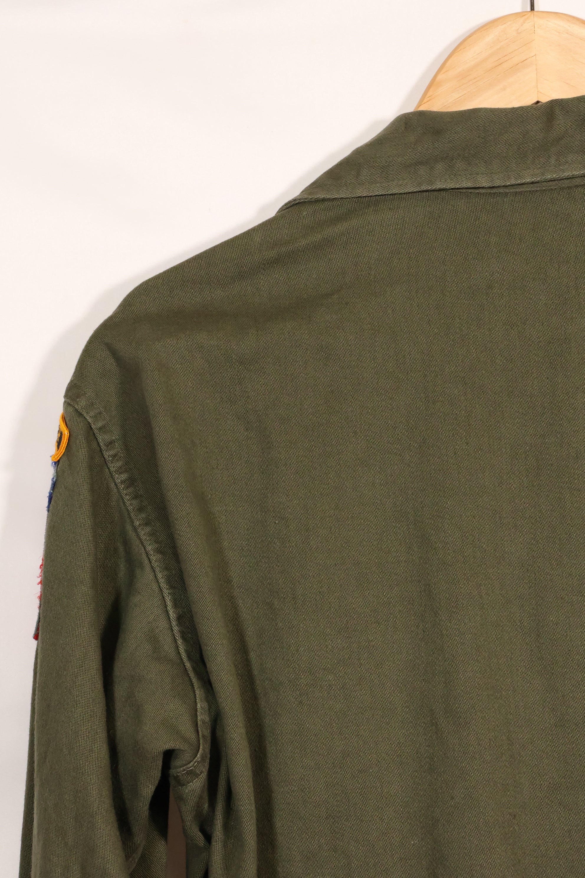 1960年代〜70年代　OG-107 ユーティリティシャツ　陸軍空挺兵士　パッチ初付け　中古品