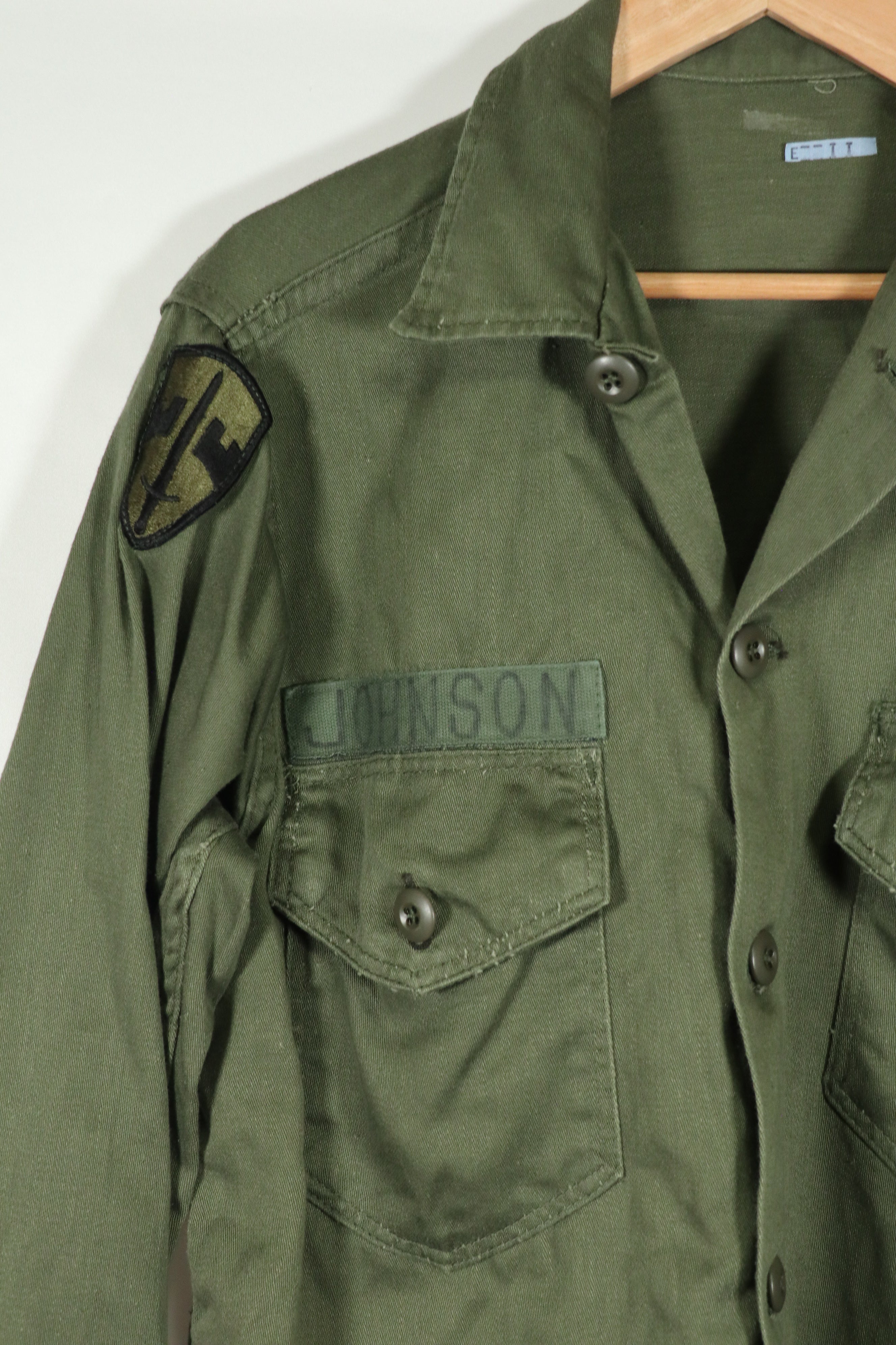 正品 OG-107 多功能衬衫，臂章已修复，状况良好，二手