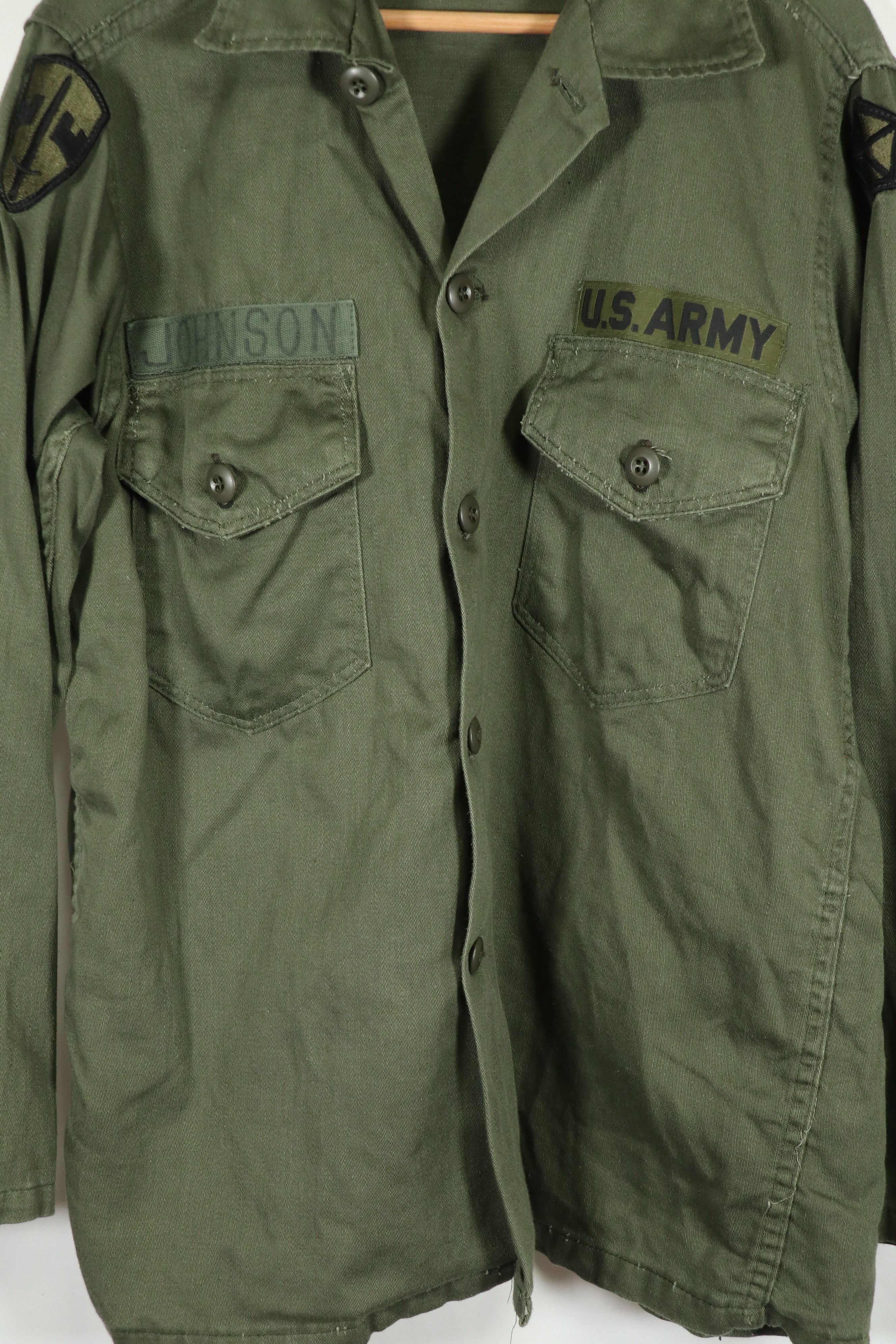 正品 OG-107 多功能衬衫，臂章已修复，状况良好，二手