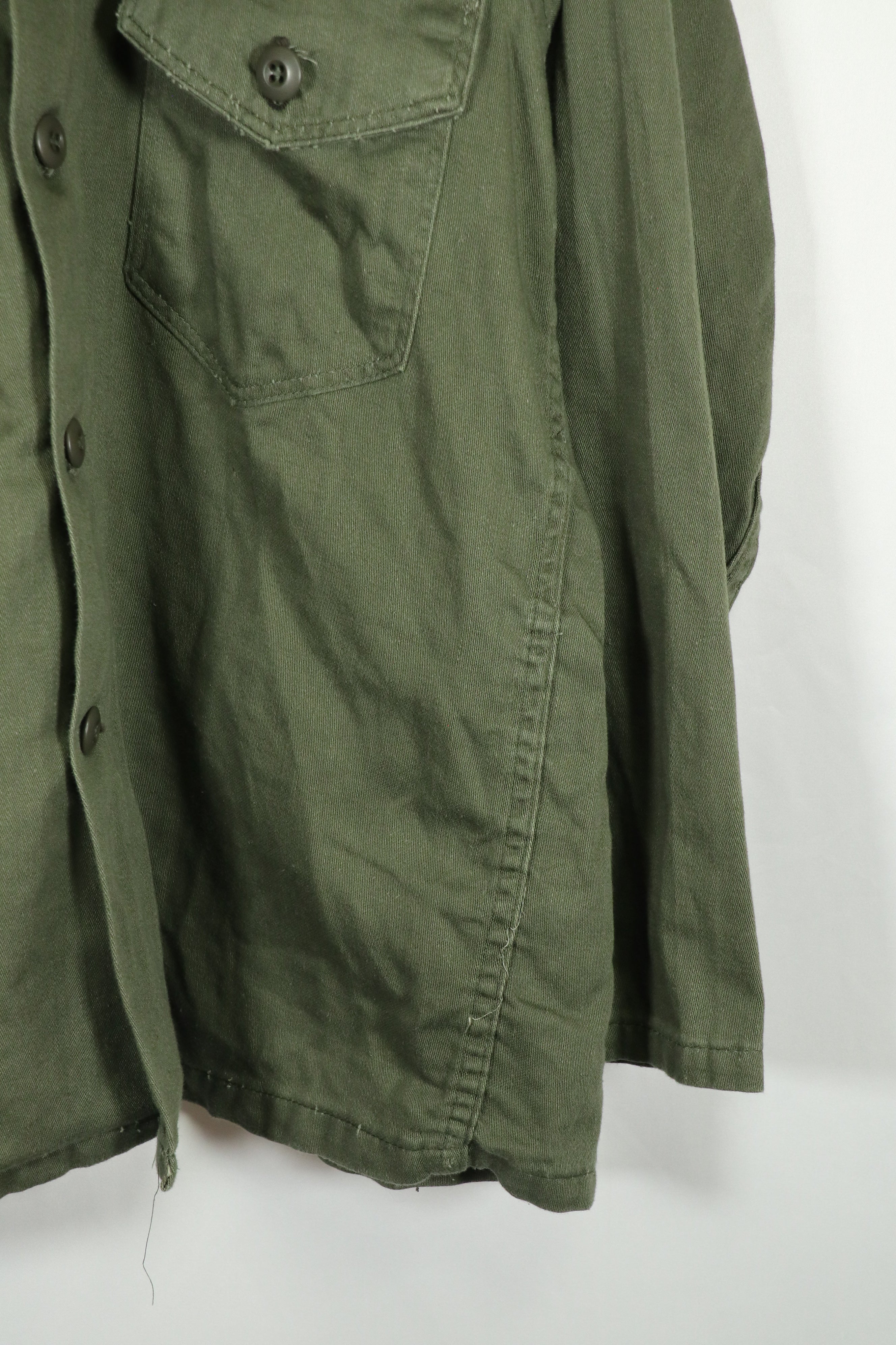 正品 OG-107 多功能衬衫，臂章已修复，状况良好，二手