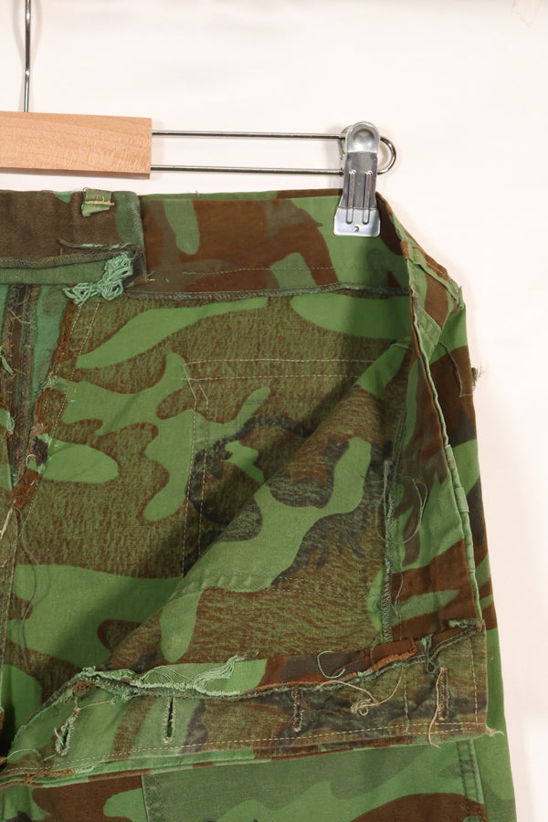 1960年代　ポップリン製　ARVN リーフ迷彩　パンツ　サイズ大きめ　薄手生地　レア品　中古品