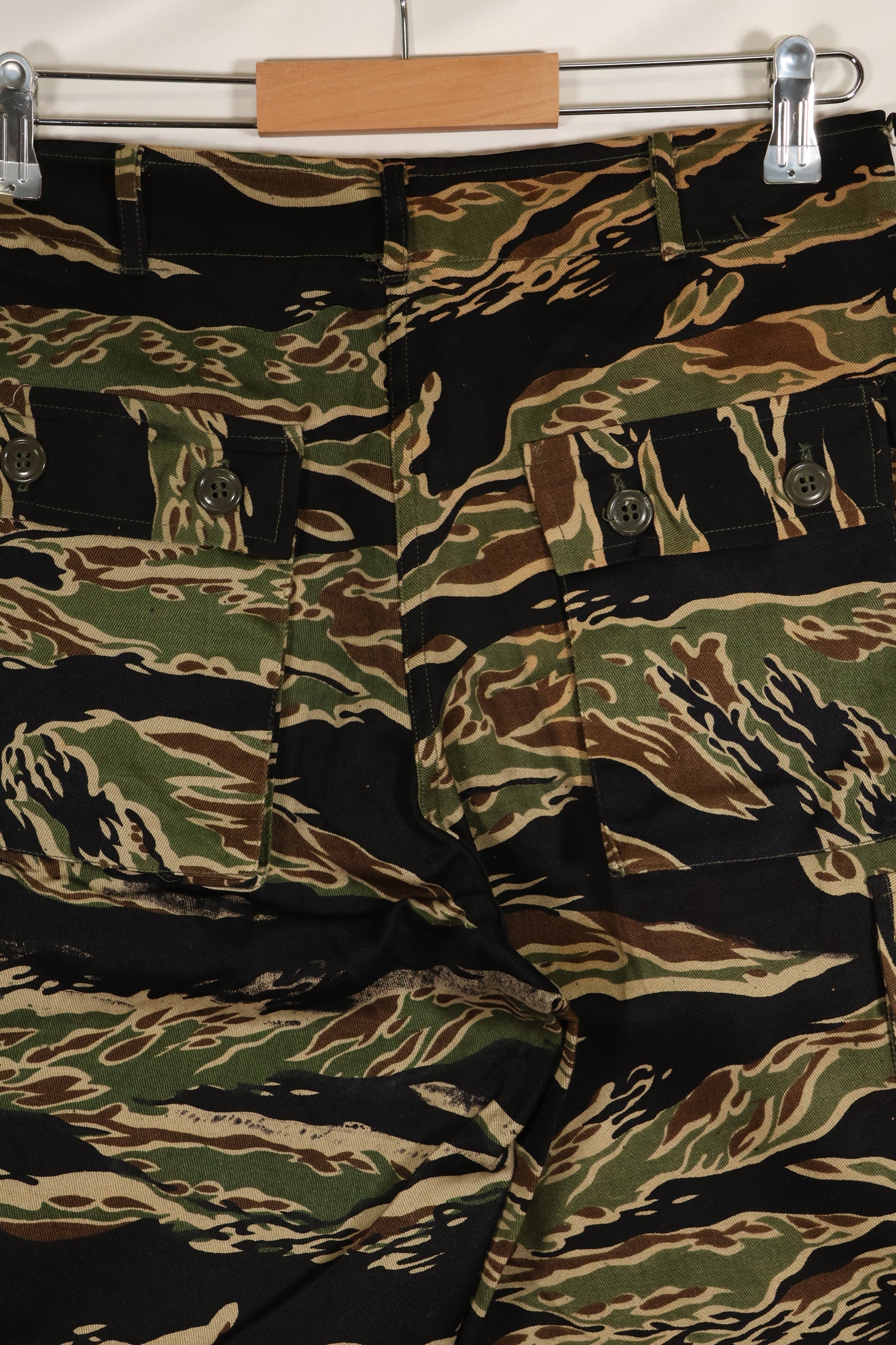 Mid-1960s Deadstock Early Gold Tiger Stripe Pants Size S-R US Cut