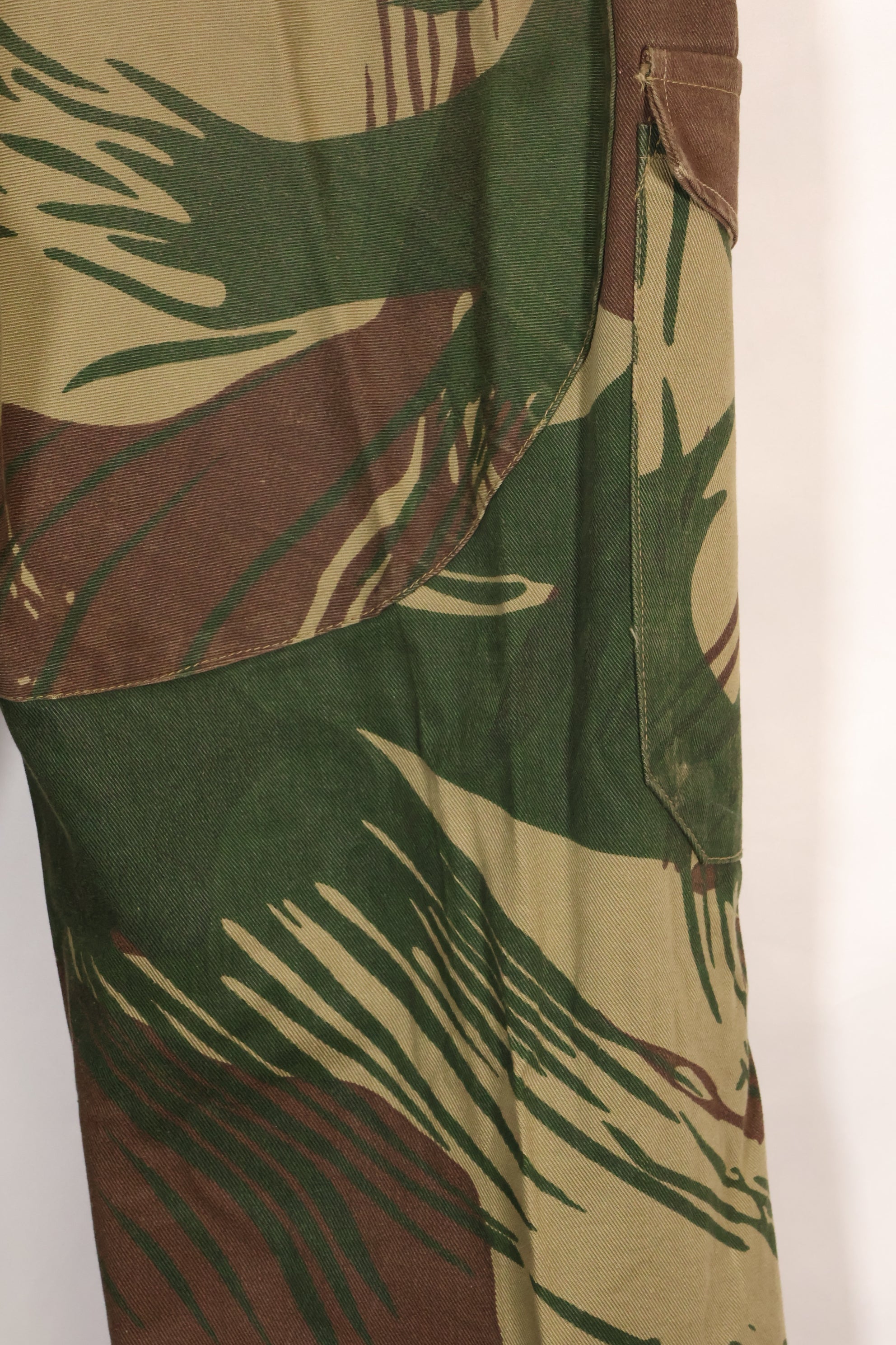 実物　ローデシア軍　ローデシア迷彩　パンツ　退色あり　中古品