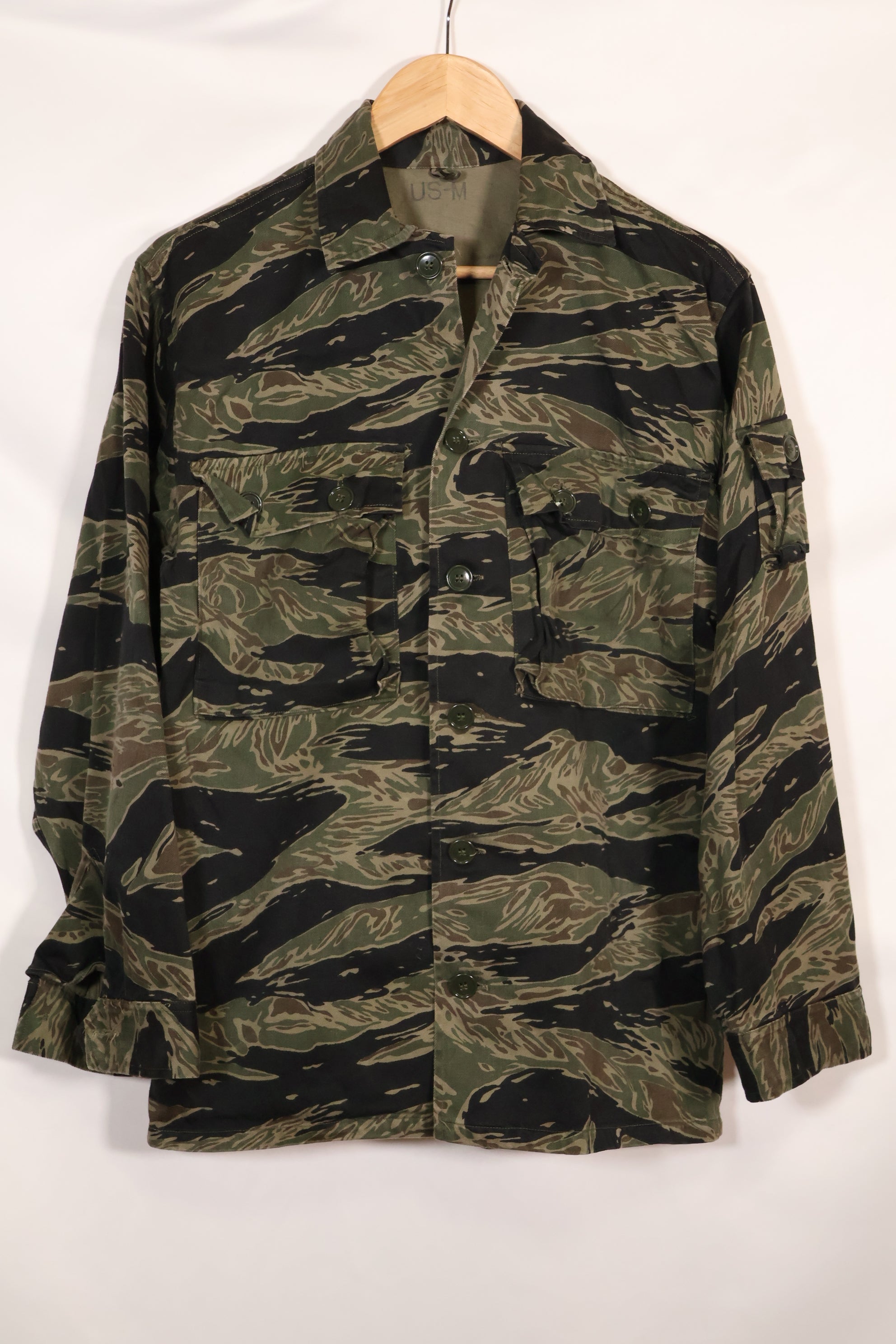 1960年代　US-M　シルバータイガー　タイガーストライプシャツ　着用感少ない　状態良い　中古品