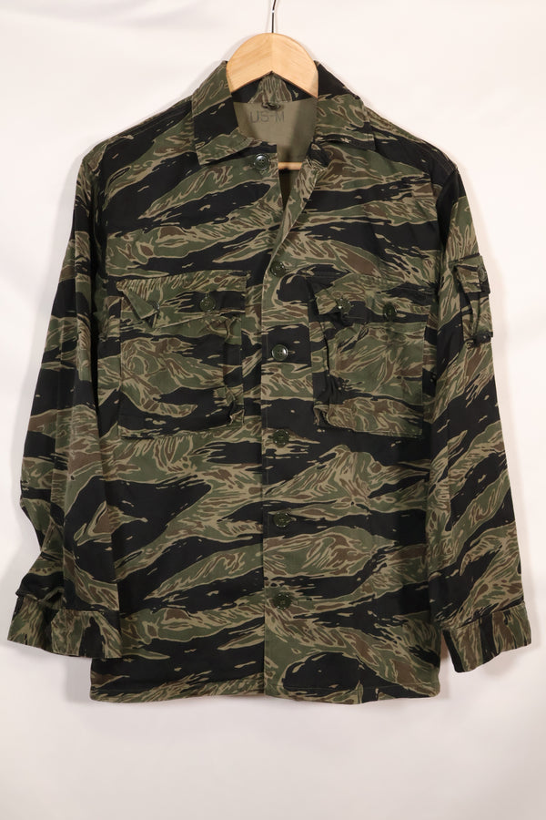 1960年代　US-M　シルバータイガー　タイガーストライプシャツ　着用感少ない　状態良い　中古品