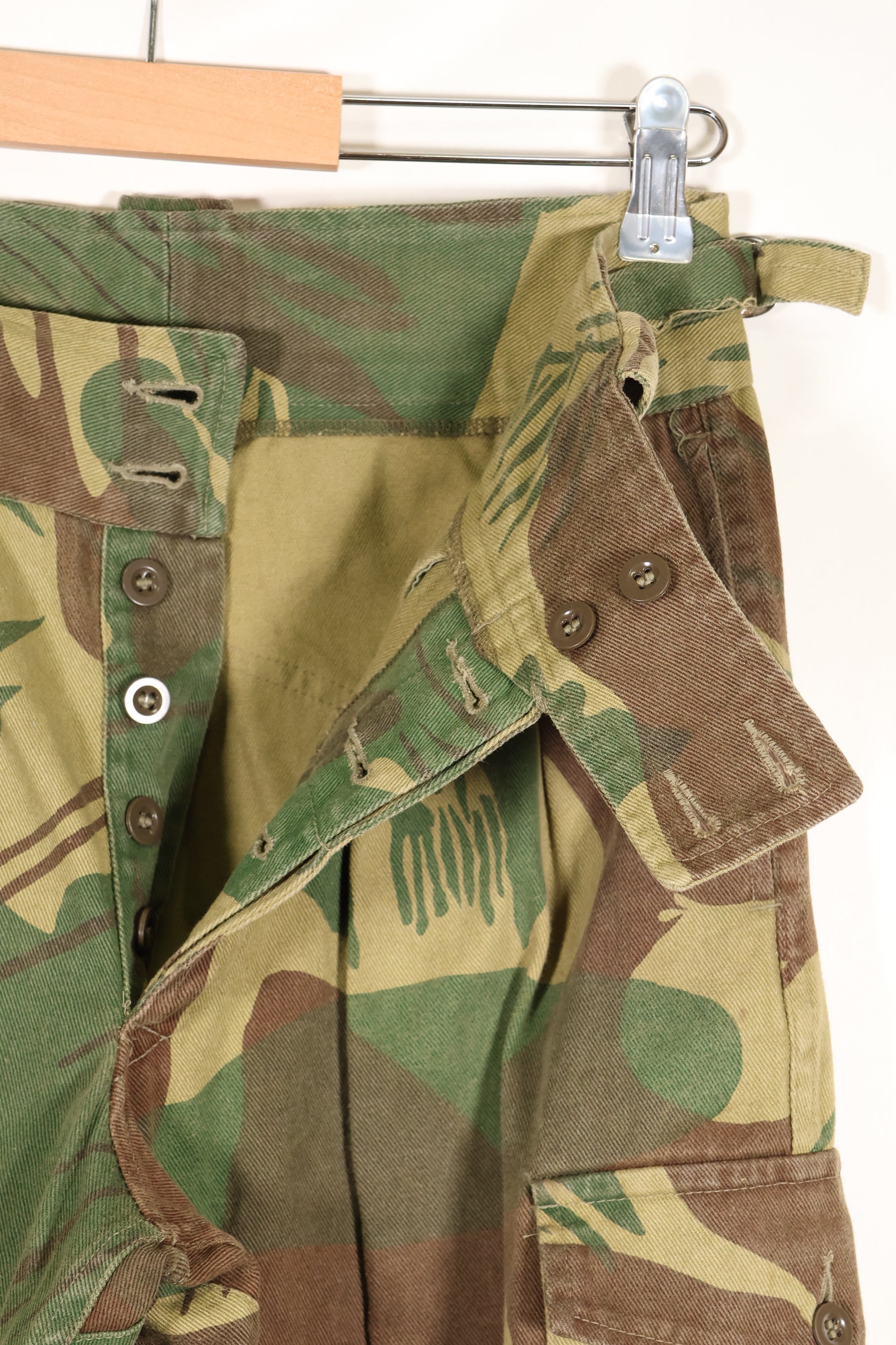 1970s Rhodesian Army Rhodesian camouflage shirt pants set, used.