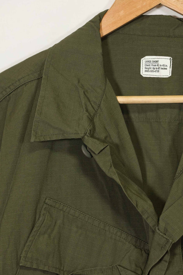 正品 1969 年全新库存第四代丛林迷彩夹克，长袖 D 码