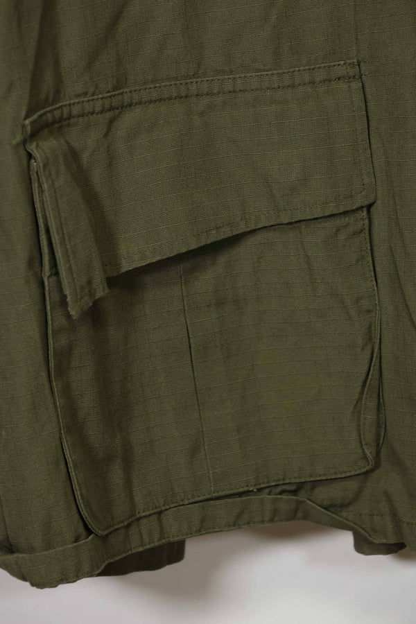 正品 1969 年全新库存第四代丛林迷彩夹克，长袖 D 码