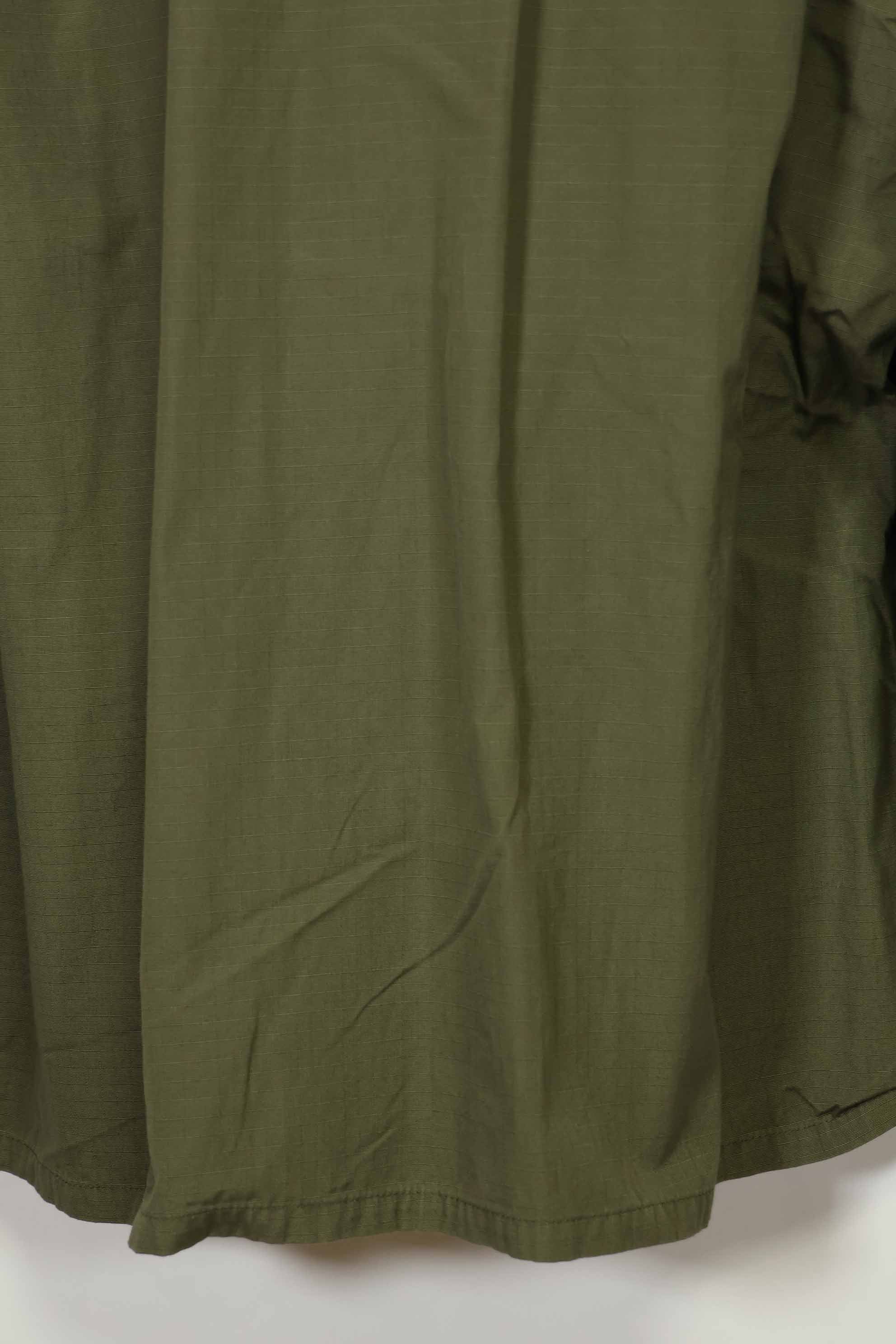 正品 1969 年全新库存第四代丛林迷彩夹克，长袖 D 码