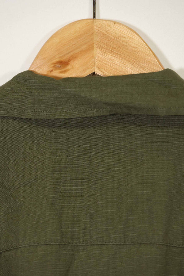 正品 1969 年全新库存第四代丛林迷彩夹克，长袖 D 码