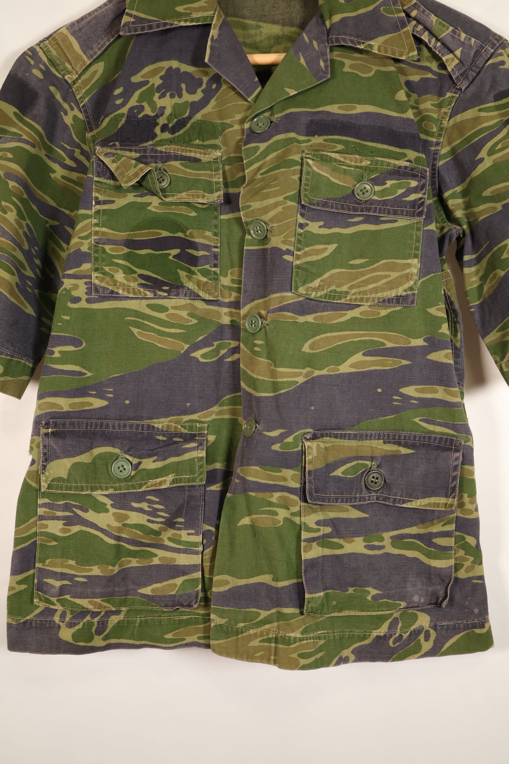 Authentic Fabric, Postwar Sewn, South Vietnamese Marine Corps (VNMC), 5th Pattern, Tiger Stripe Shirt, Used