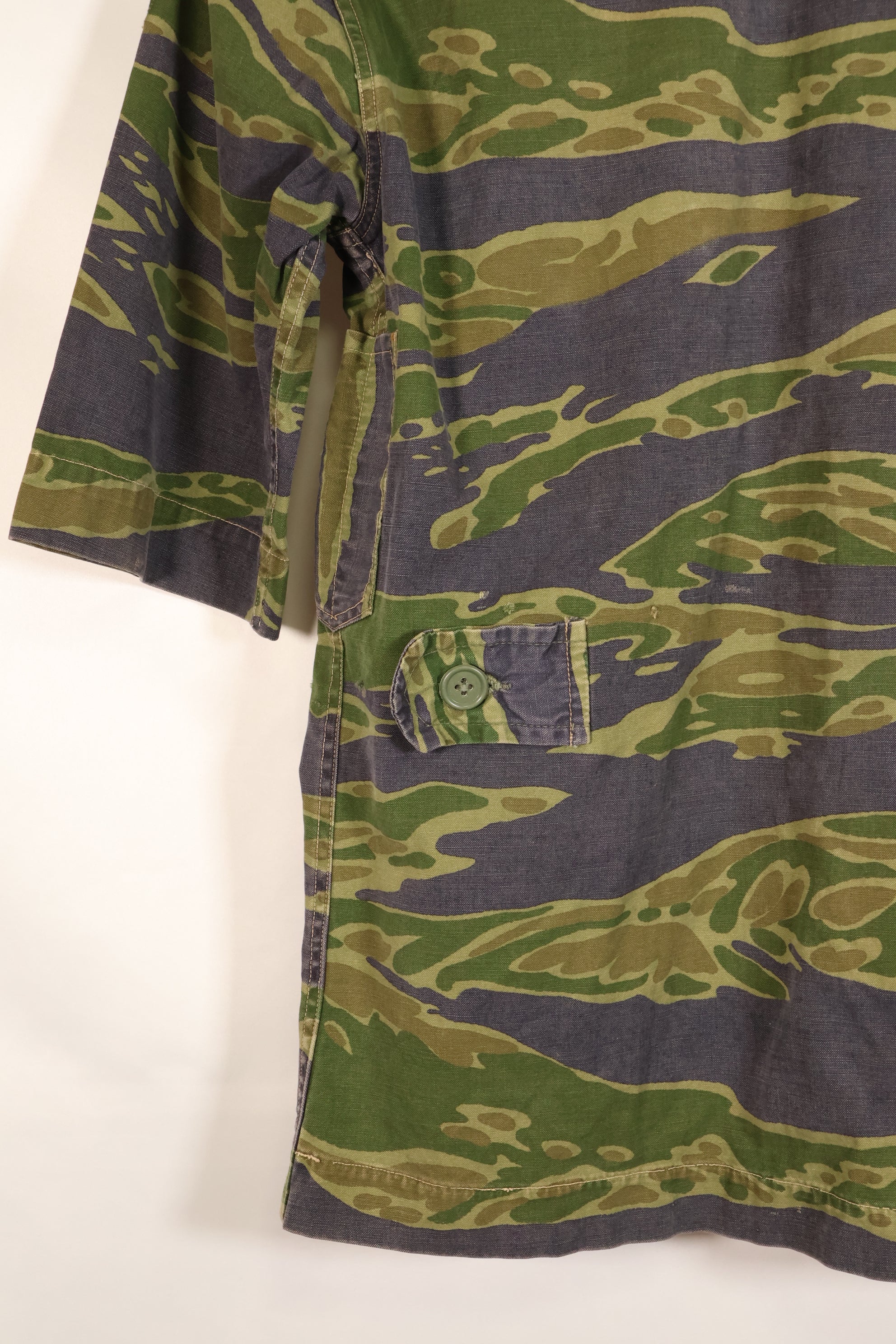 Authentic Fabric, Postwar Sewn, South Vietnamese Marine Corps (VNMC), 5th Pattern, Tiger Stripe Shirt, Used