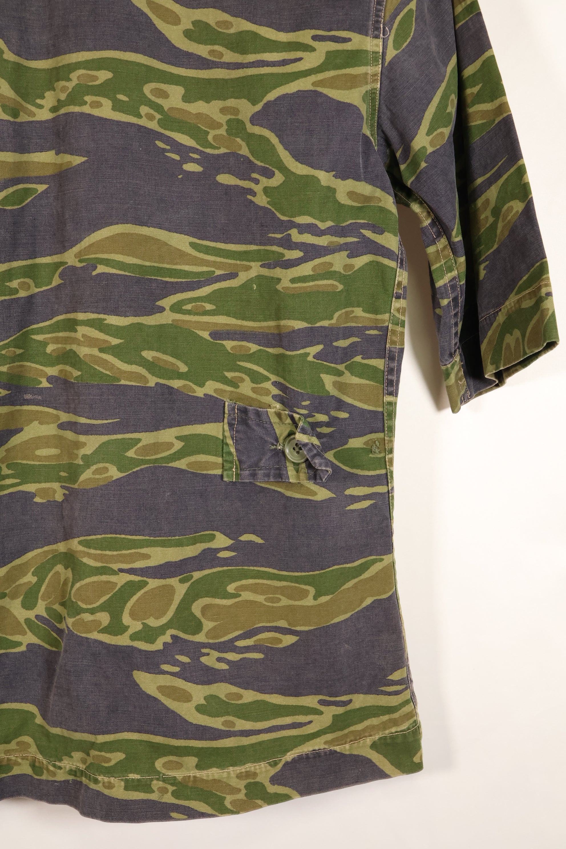 Authentic Fabric, Postwar Sewn, South Vietnamese Marine Corps (VNMC), 5th Pattern, Tiger Stripe Shirt, Used