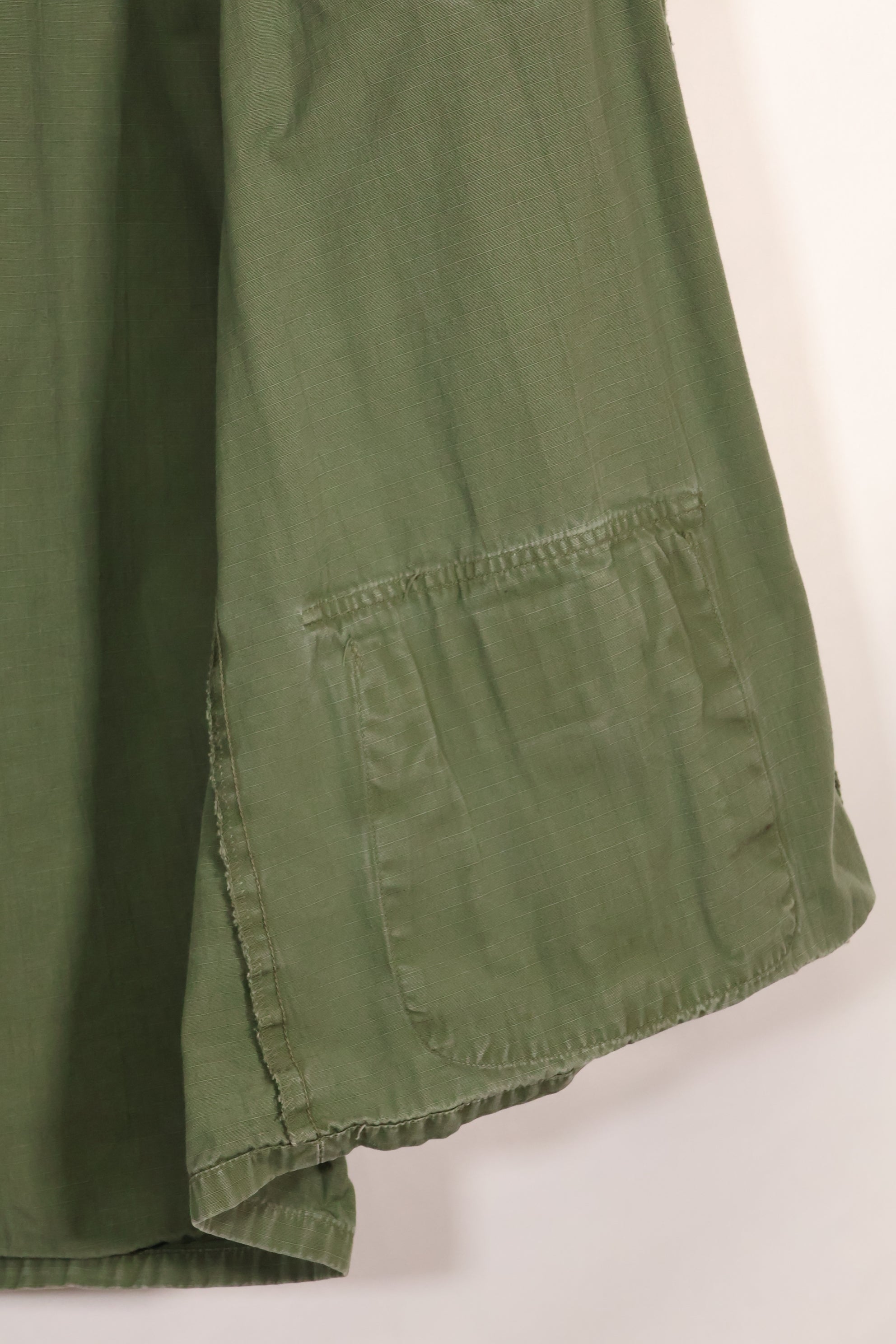 実物　L-L　1969年製　USMC　4th Model ジャングルファティーグ　ジャケット　中古品