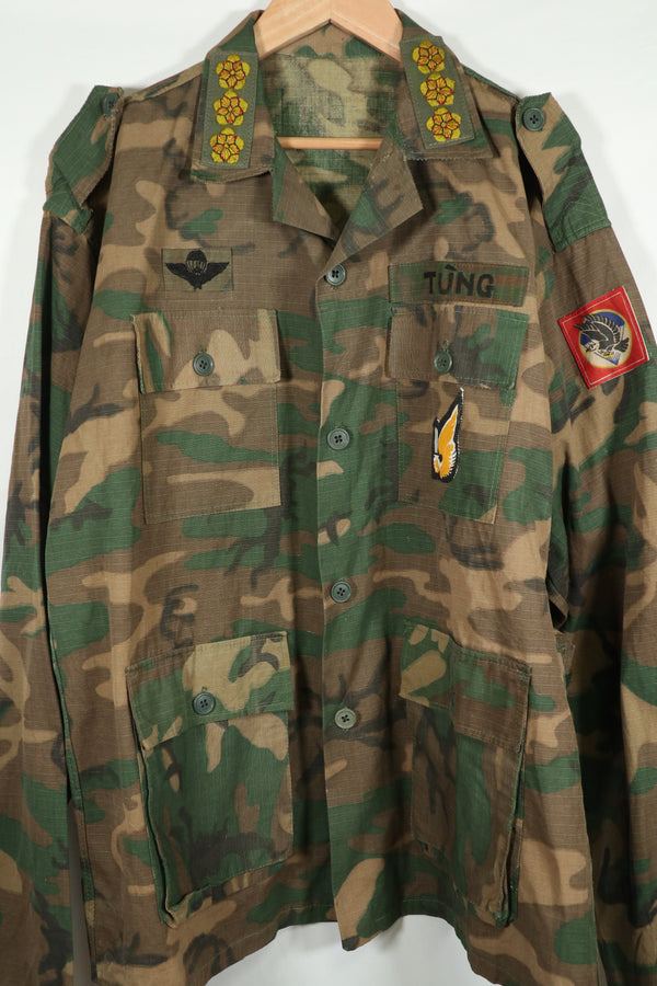 実物生地　南ベトナム　M59 ユーティリティ 空挺シャツ　パッチ後付け　未使用品