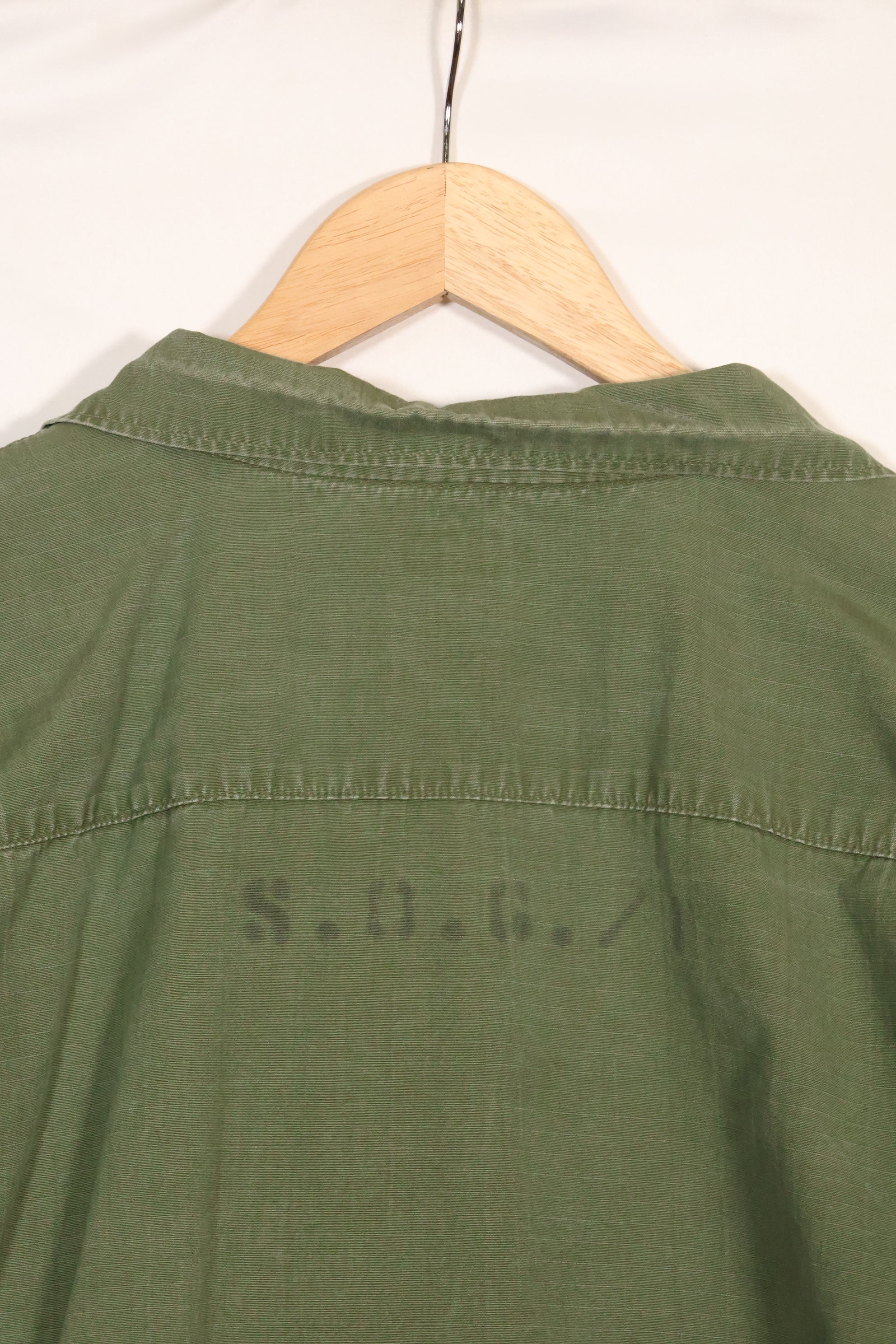 実物　L-L　1969年製　USMC　4th Model ジャングルファティーグ　ジャケット　中古品