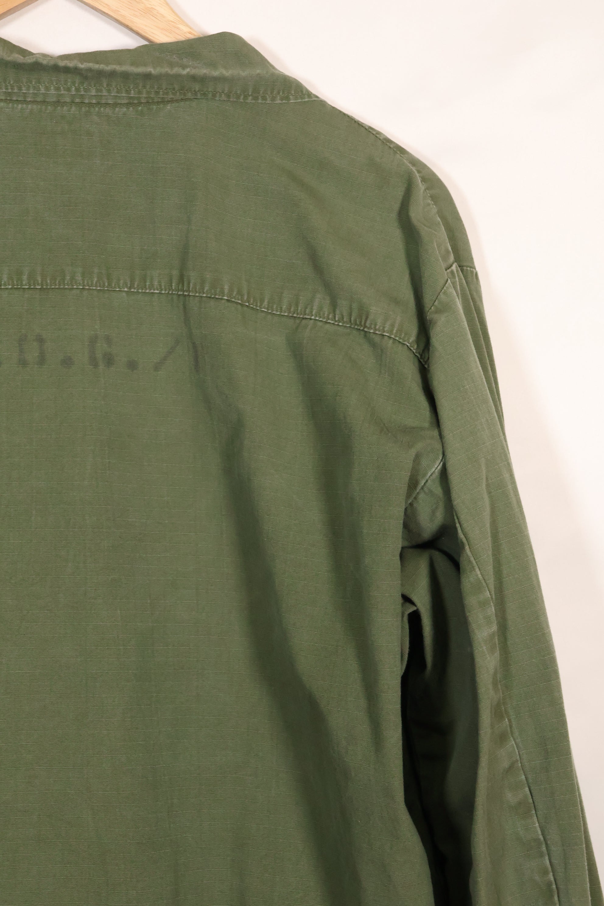 実物　L-L　1969年製　USMC　4th Model ジャングルファティーグ　ジャケット　中古品