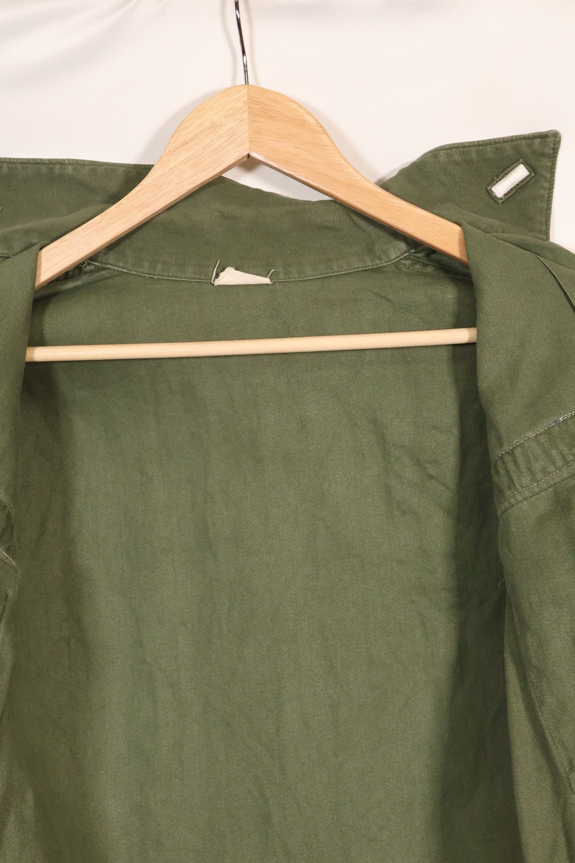 1967年契約　スヌーピーパッチ　アメリカ海軍　USN　OG-107　ユーティリティシャツ　中古品　A