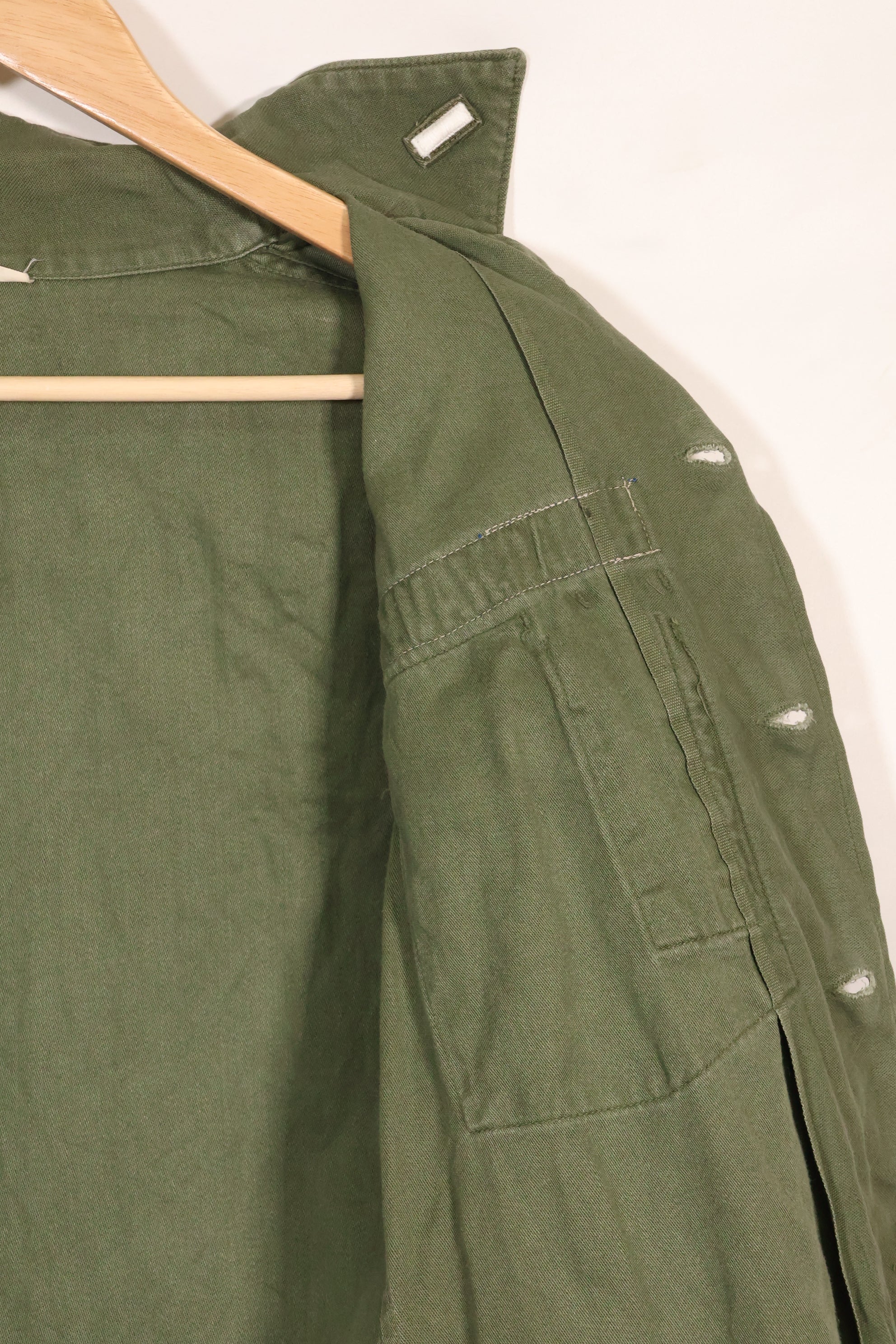 1967年契約　スヌーピーパッチ　アメリカ海軍　USN　OG-107　ユーティリティシャツ　中古品　A