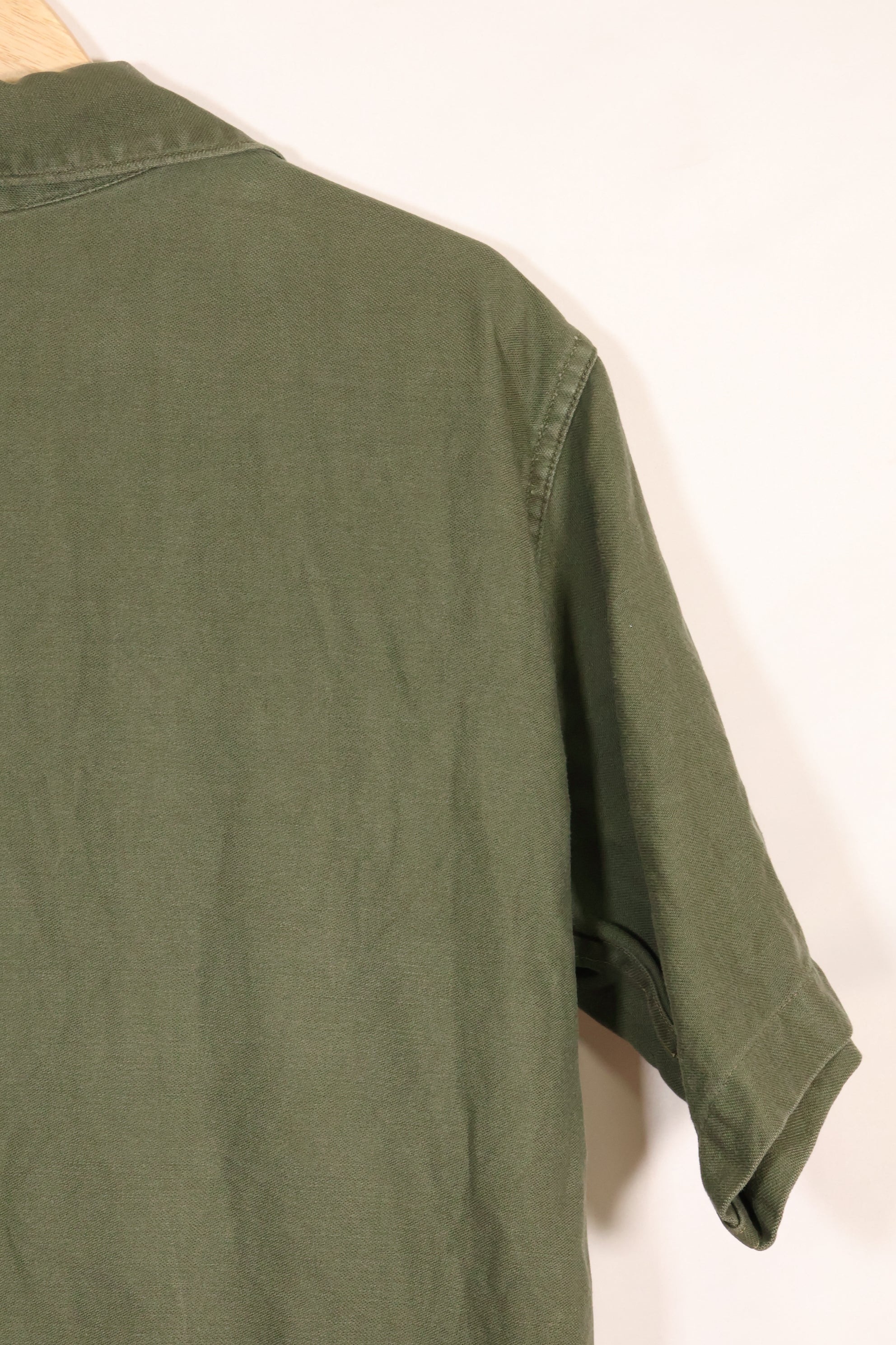 1967年契約　スヌーピーパッチ　アメリカ海軍　USN　OG-107　ユーティリティシャツ　中古品　A