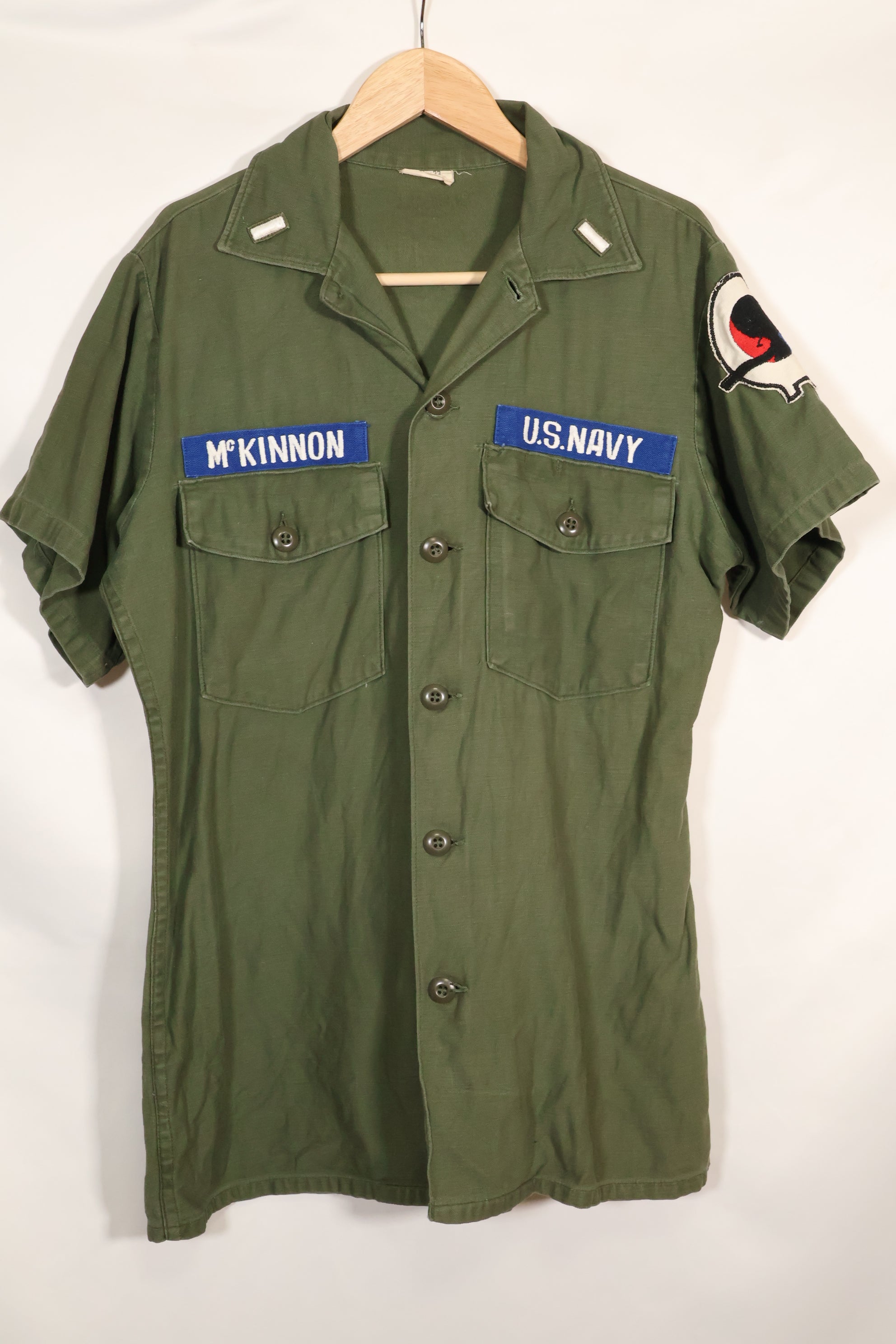 1967年契約　スヌーピーパッチ　アメリカ海軍　USN　OG-107　ユーティリティシャツ　中古品　B