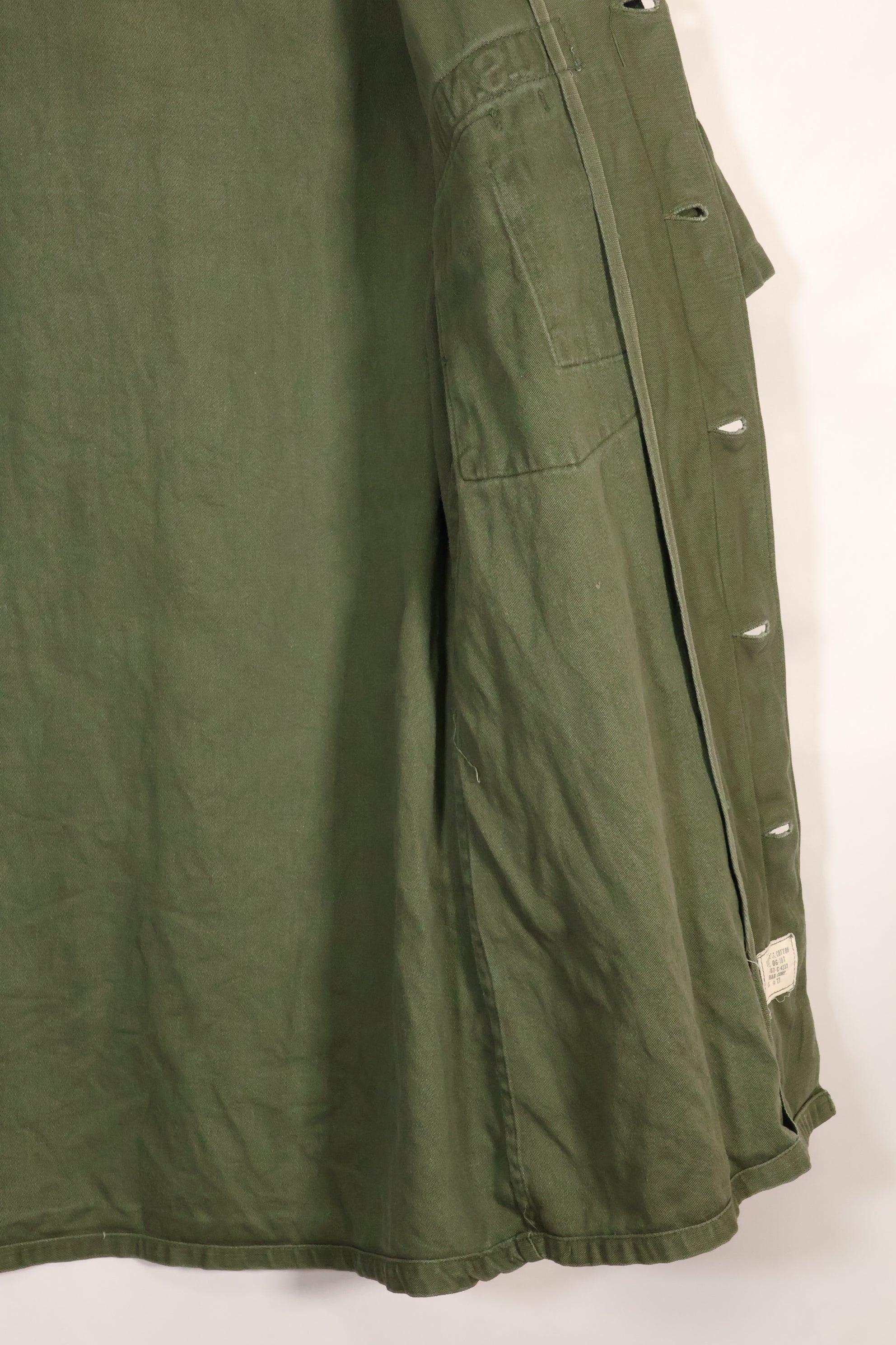 1967年契約　スヌーピーパッチ　アメリカ海軍　USN　OG-107　ユーティリティシャツ　中古品　B