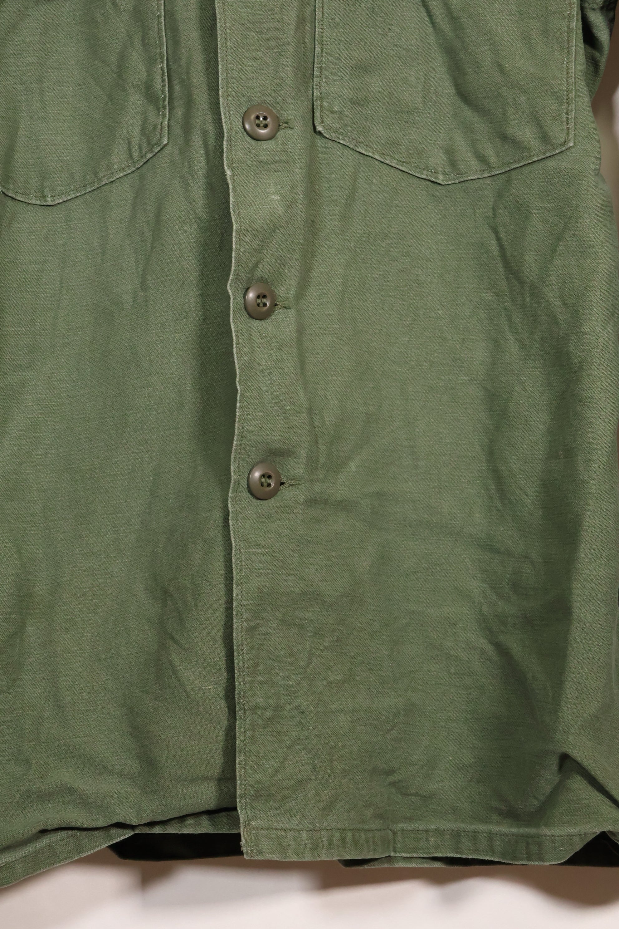 1960年代〜70年代　OG-107　ユーティリティシャツ　アメリカ陸軍　173空挺旅団　所属兵士　中古品