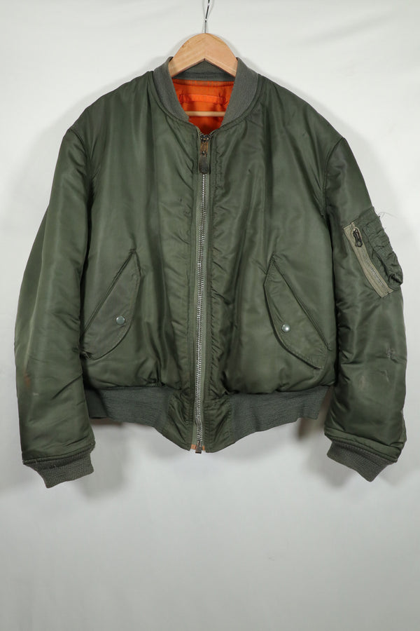 実物　1972年製　アメリカ空軍　フライトジャケット　MA-1　中古品　LARGEサイズ