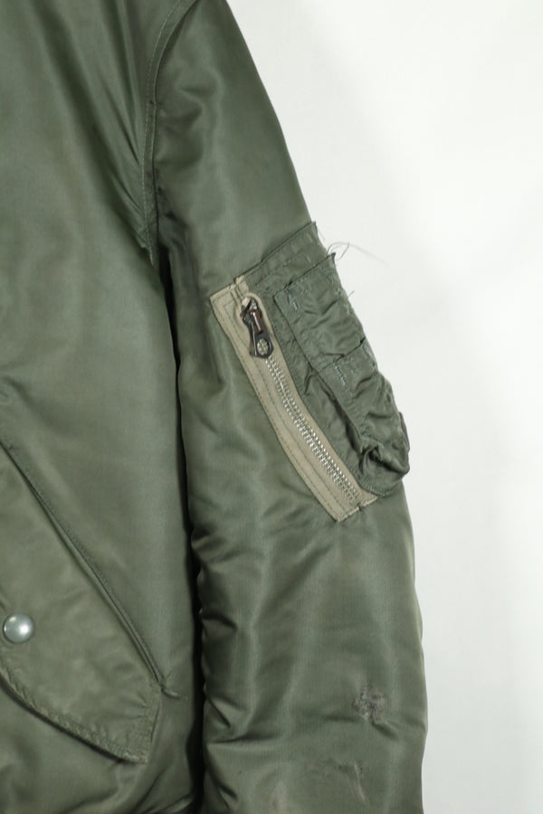 実物　1972年製　アメリカ空軍　フライトジャケット　MA-1　中古品　LARGEサイズ