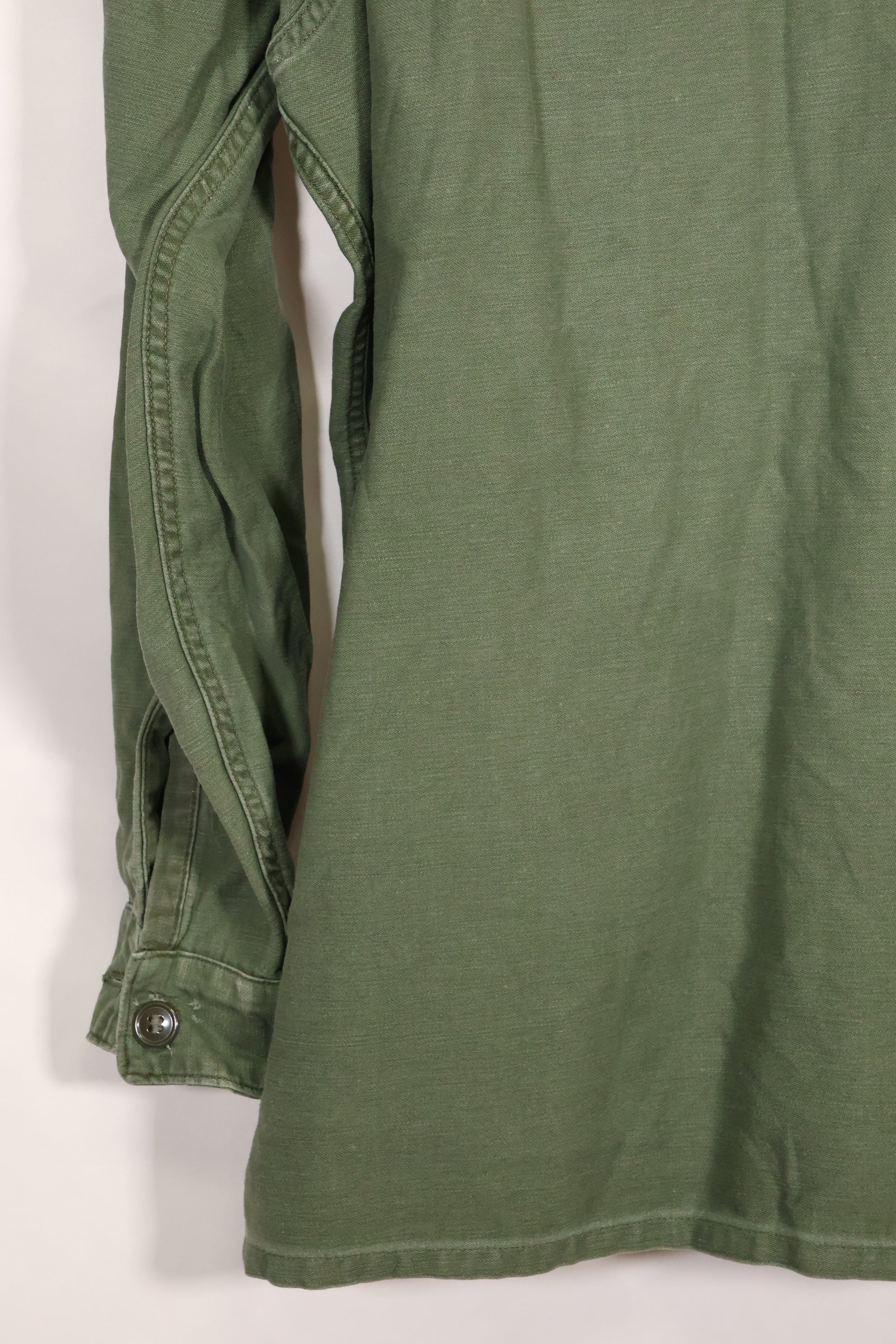 1960年代〜70年代　OG-107　ユーティリティシャツ　アメリカ陸軍　173空挺旅団　所属兵士　中古品