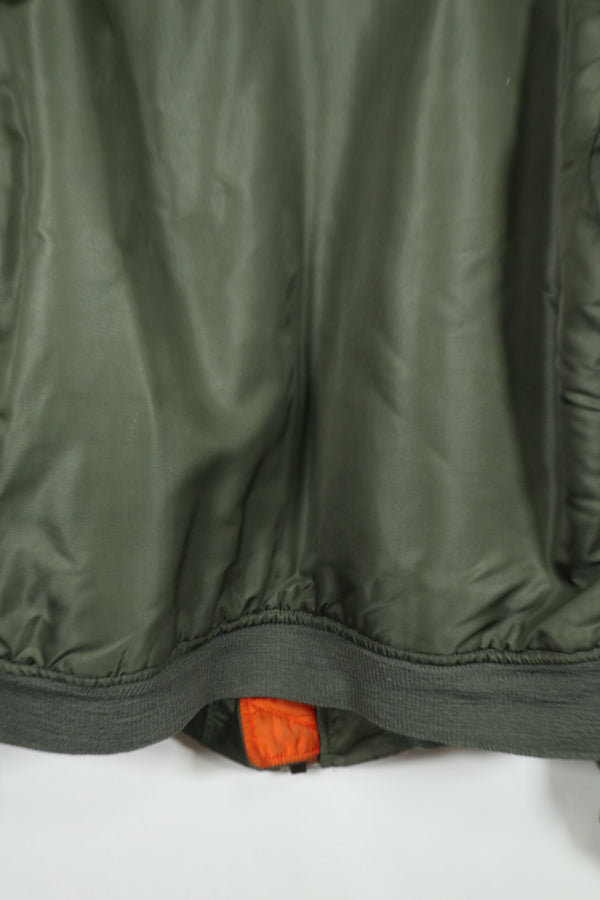 実物　1972年製　アメリカ空軍　フライトジャケット　MA-1　中古品　LARGEサイズ