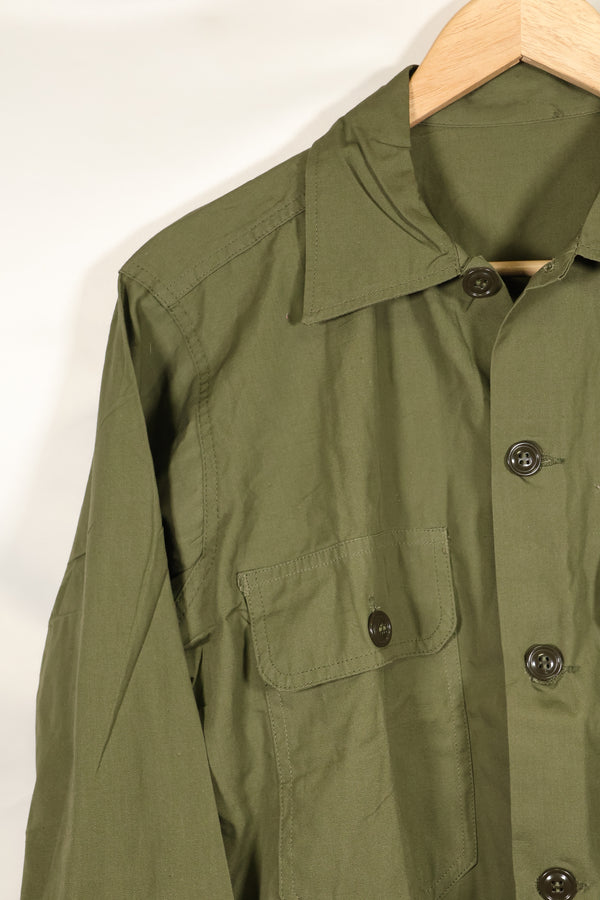 1960's Estimated Medium U.S. Navy Utility Shirt, Poplin, light fabric, almost unused.