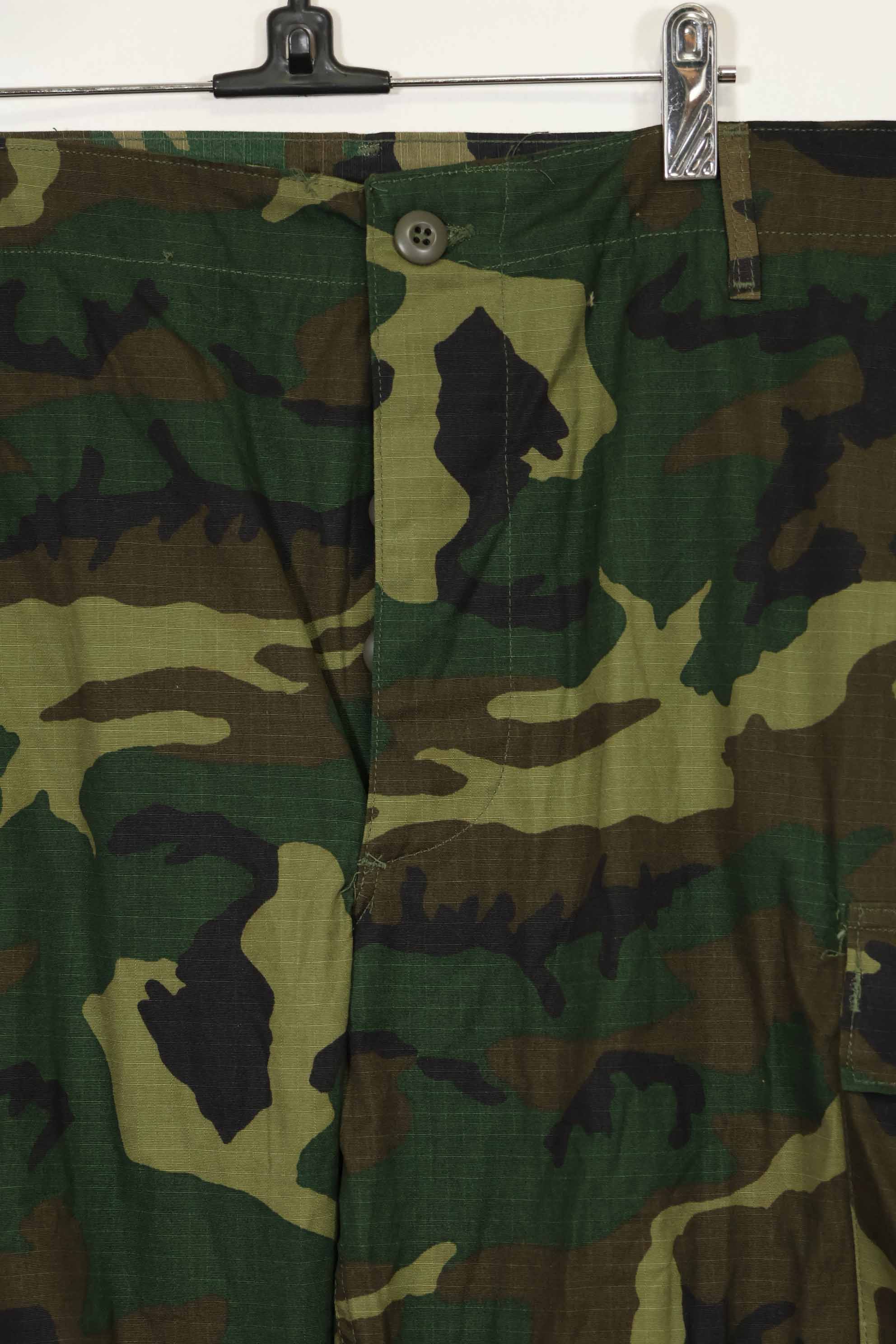 1981年契約　デッドストック　アメリカ軍　ERDL　LCリーフ　ジャングルファティーグパンツ　L-S