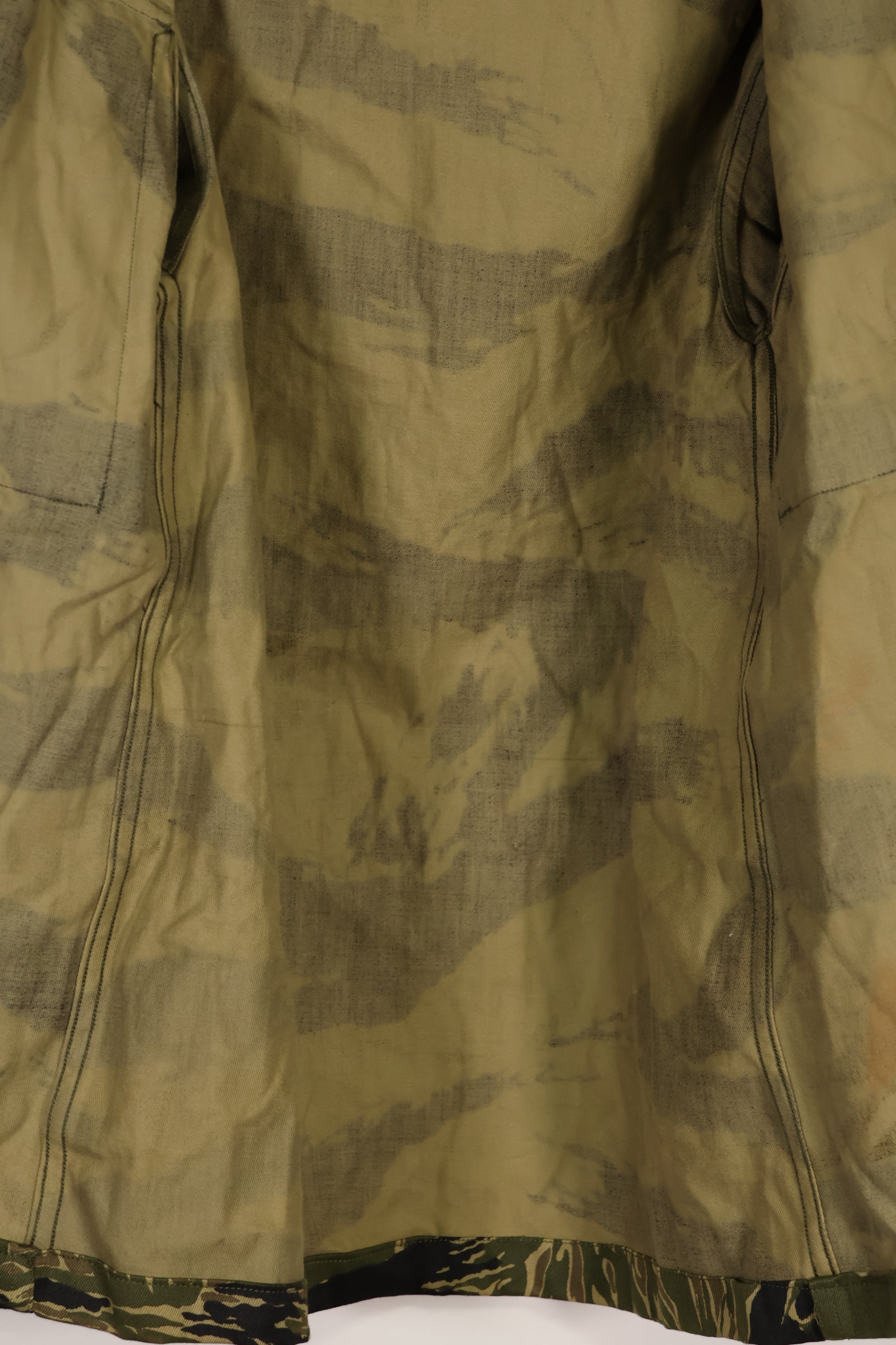 実物　デッドストック　沖縄タイガー　タイガーストライプ　USカットシャツ　US-S　沖縄検定印入 A