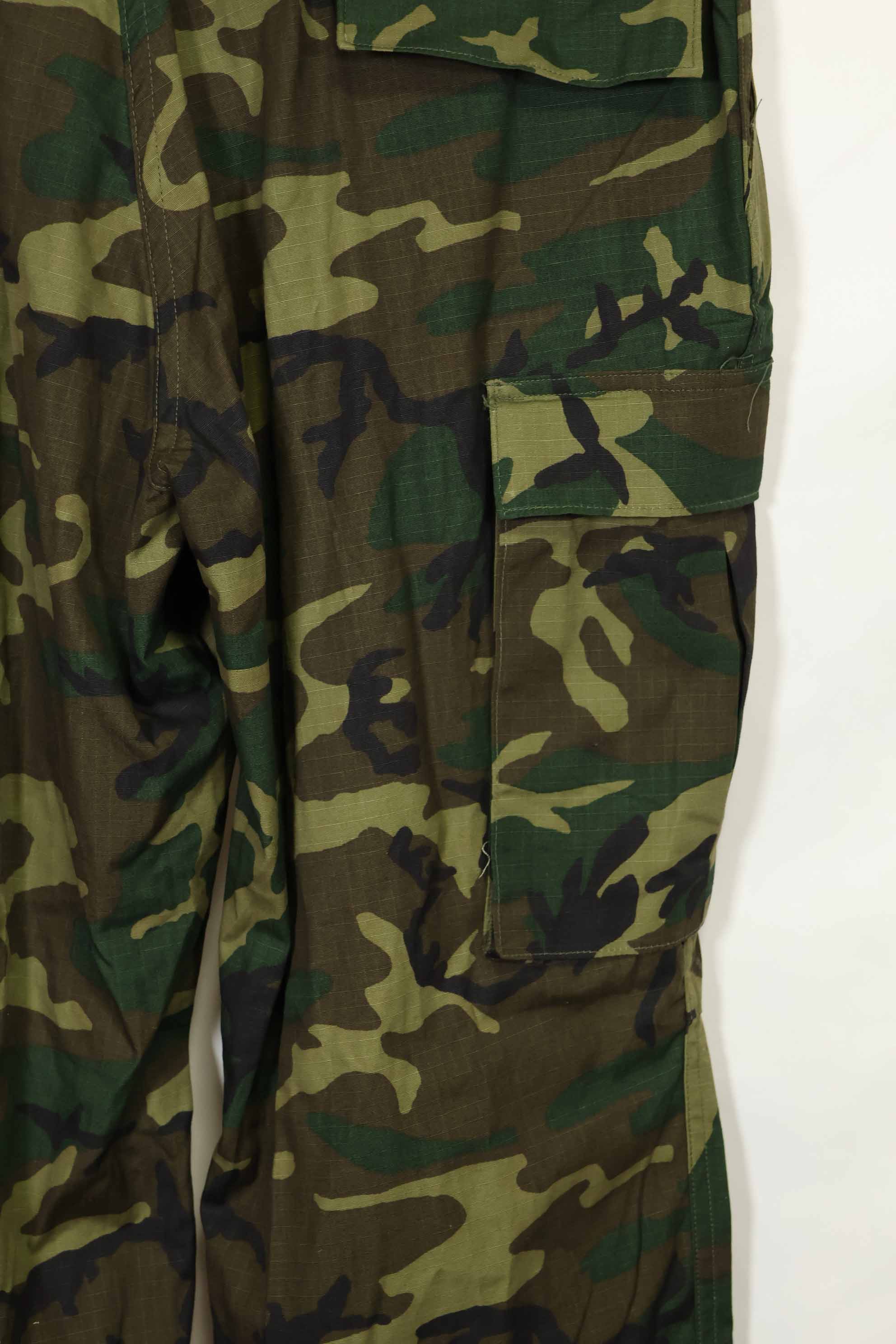 1981年契約　デッドストック　アメリカ軍　ERDL　LCリーフ　ジャングルファティーグパンツ　L-S