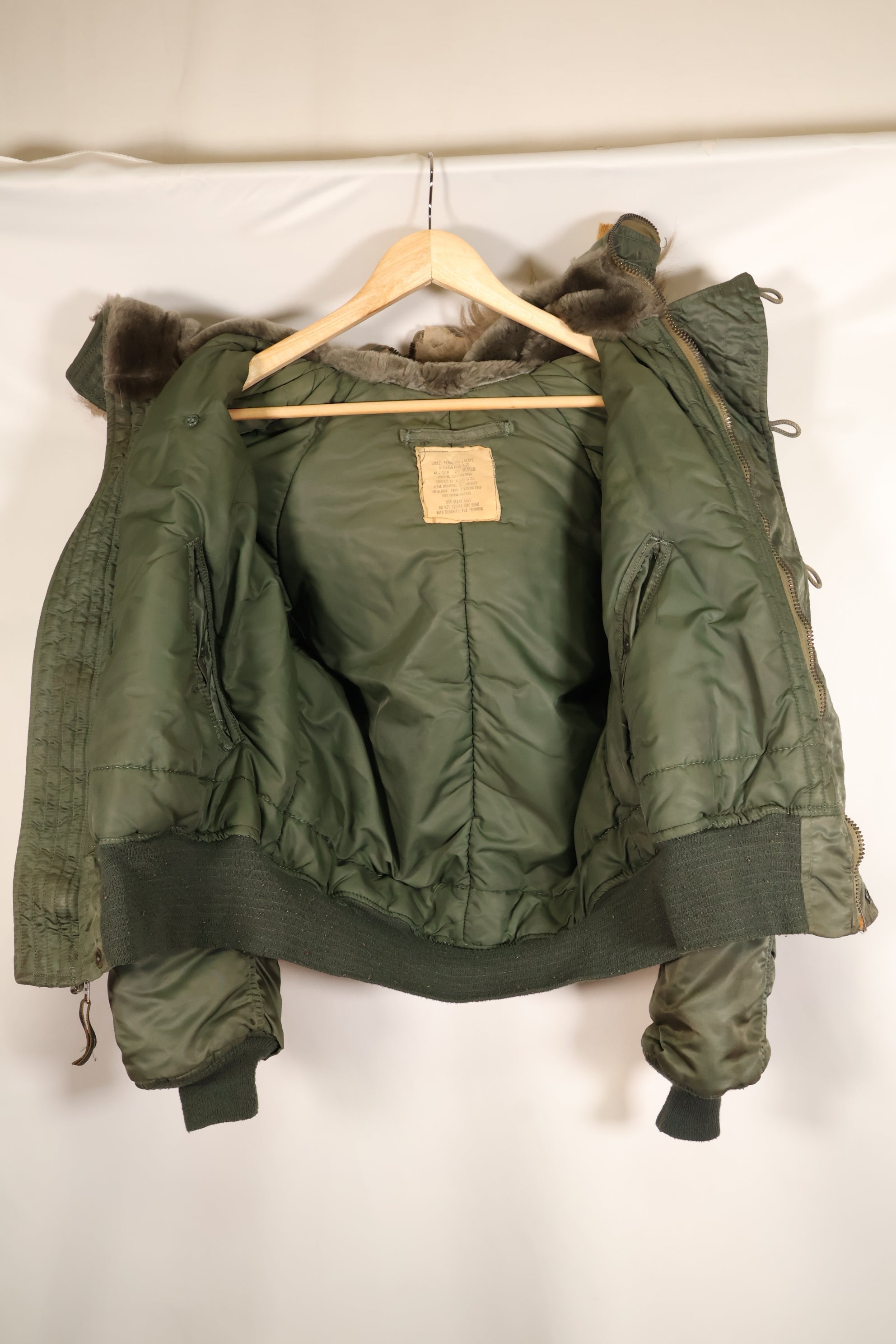 1980年代後半　MEDIUM　民間用　アルファインダストリー製　N2-B　フライトジャケット　中古品