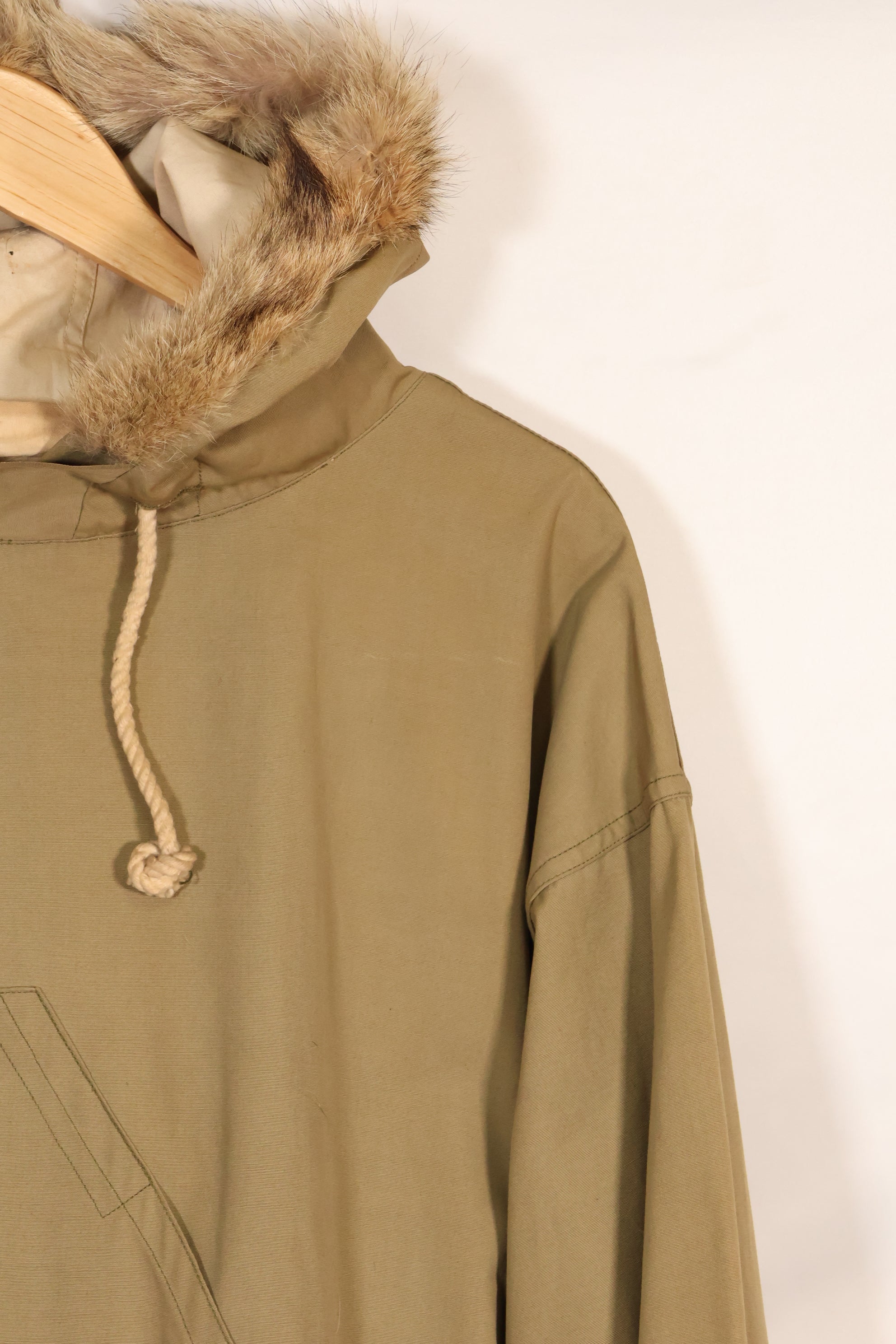 1940年代　デッドストック　アメリカ陸軍　M1942　スノーパーカー　オリジナルサイズタグ付　未使用品