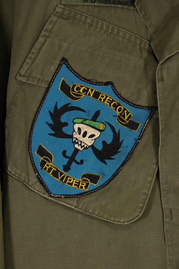 実物　MACV SOG　RT VIPER 元隊員　4th Model ジャングルファティーグ　RECONパッチのみレプリカ