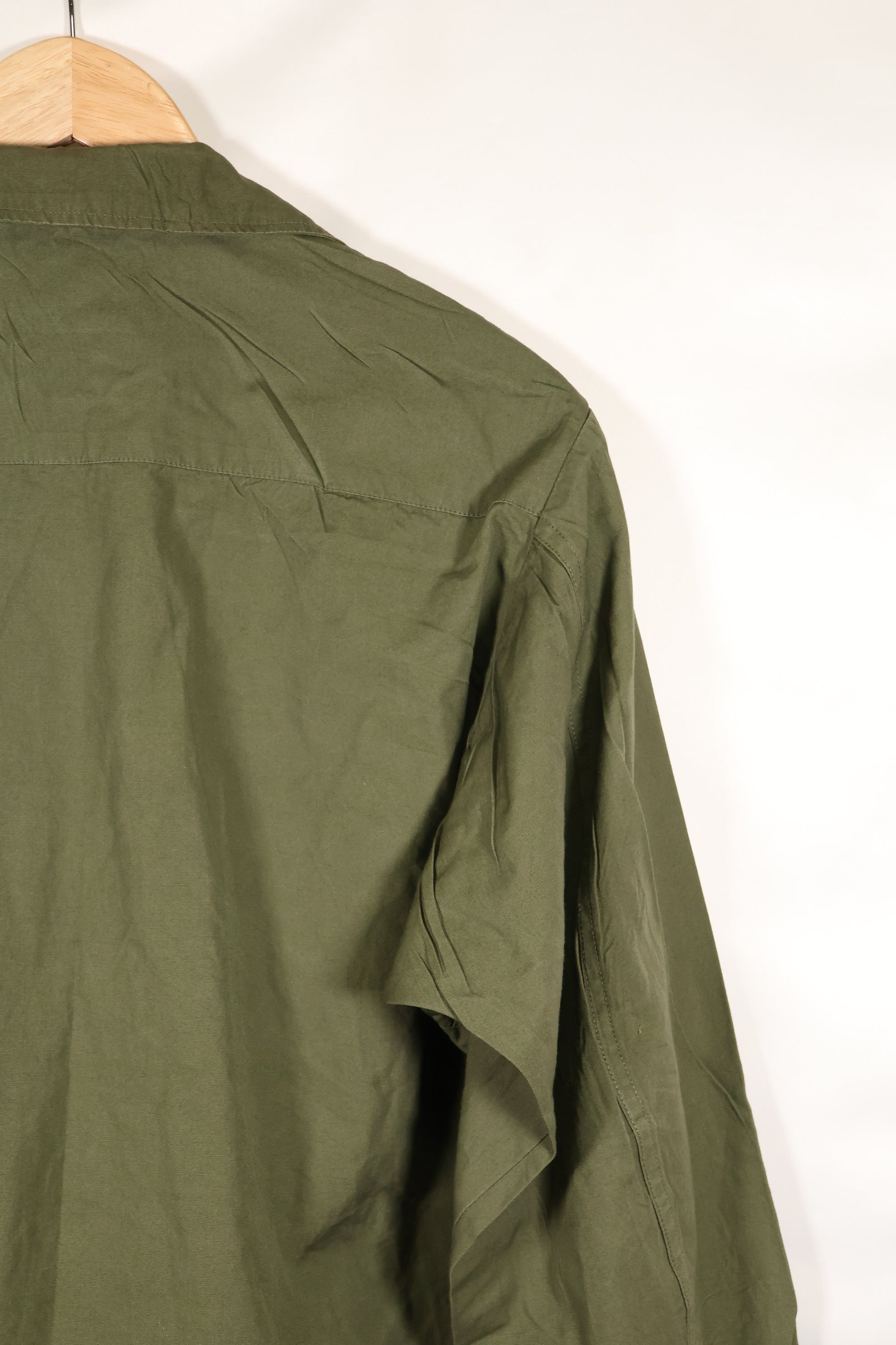 Circa 1966-67 M-R 3rd Model Jungle Fatigue Jacket with patches, good condition.