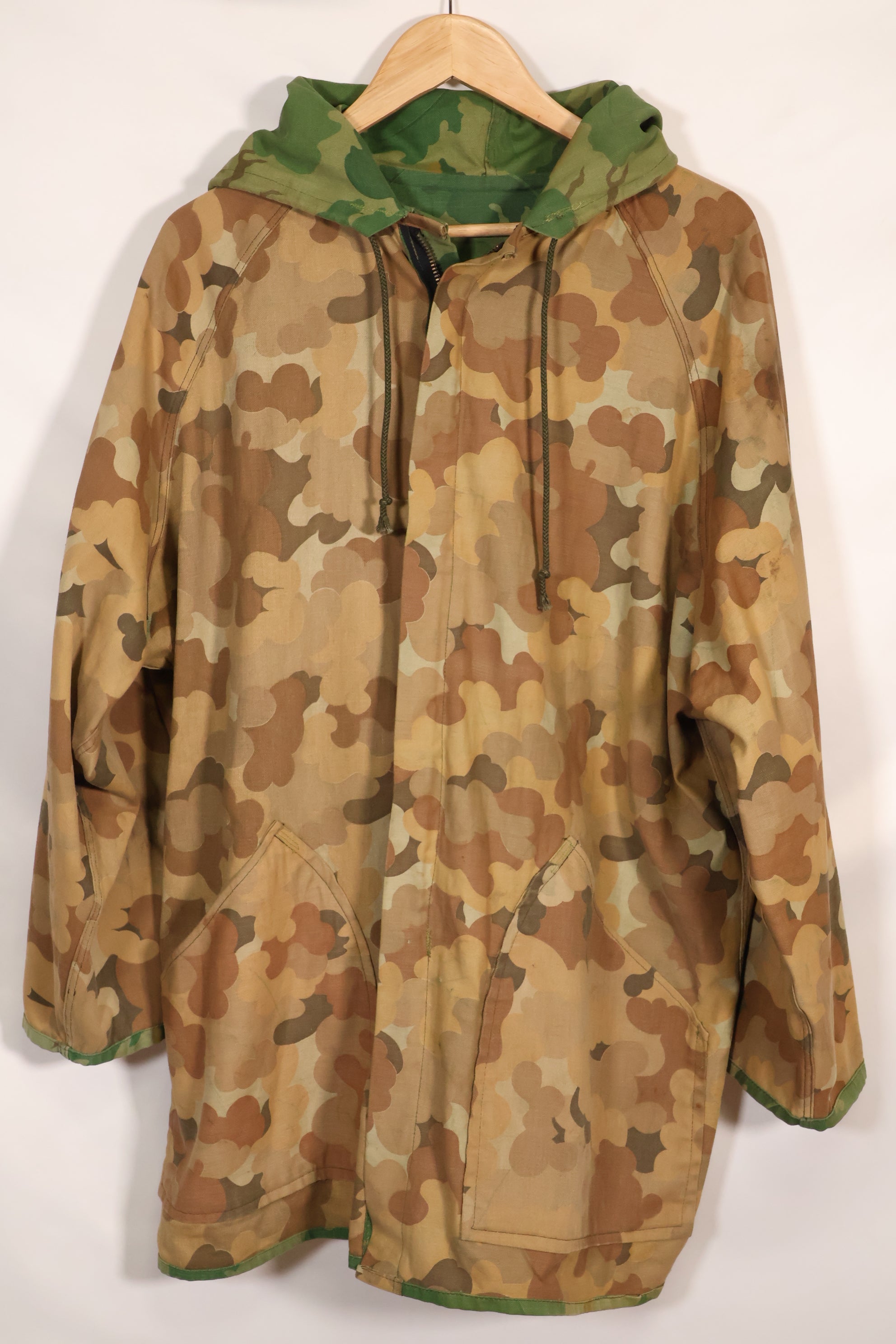 古いレプリカ　アメリカ海兵隊　ミッチェル迷彩　リバーシブル　パーカー　中古品